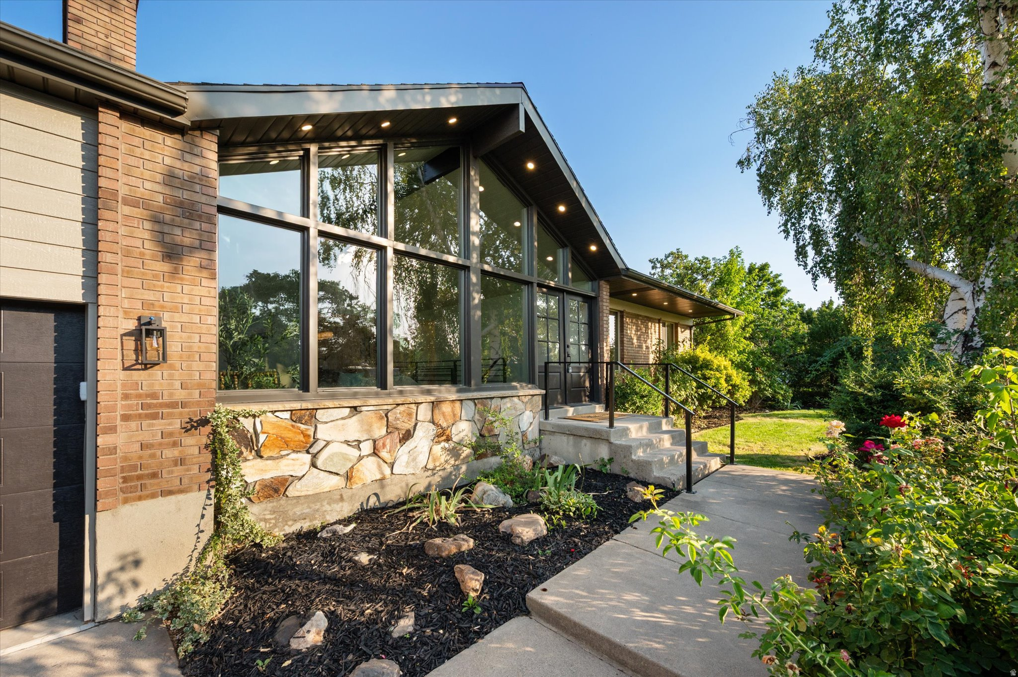 main property photo 54