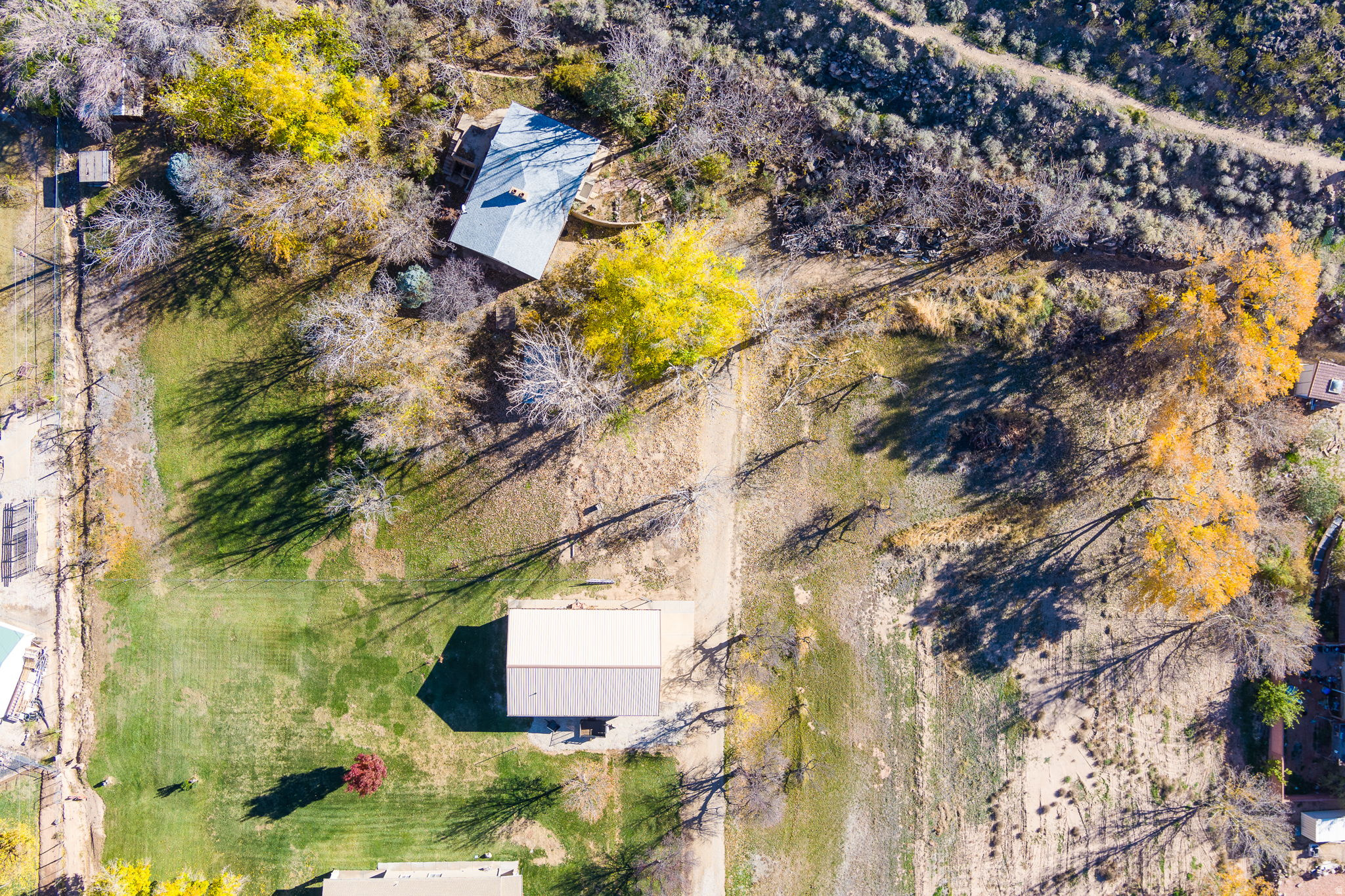 main property photo 19
