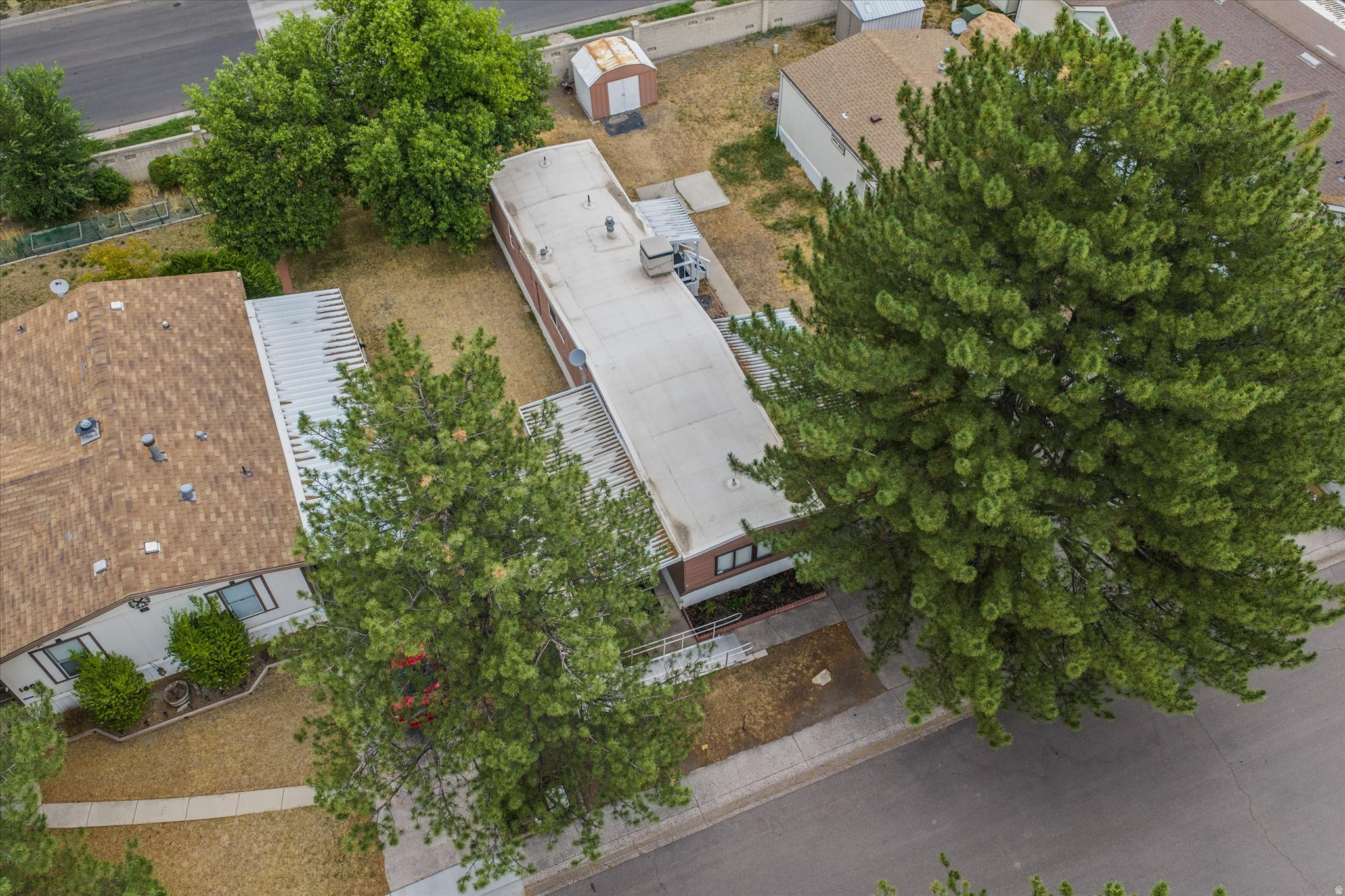 main property photo 26