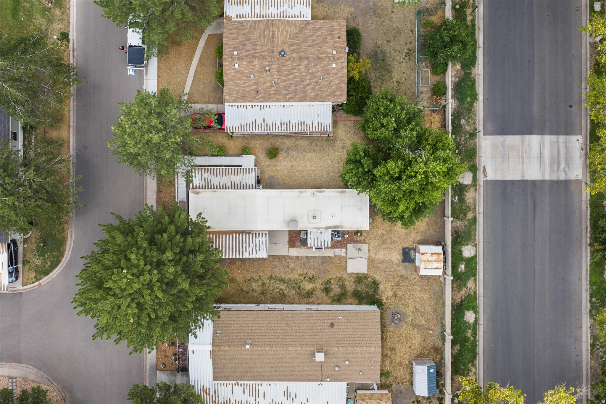 main property photo 42