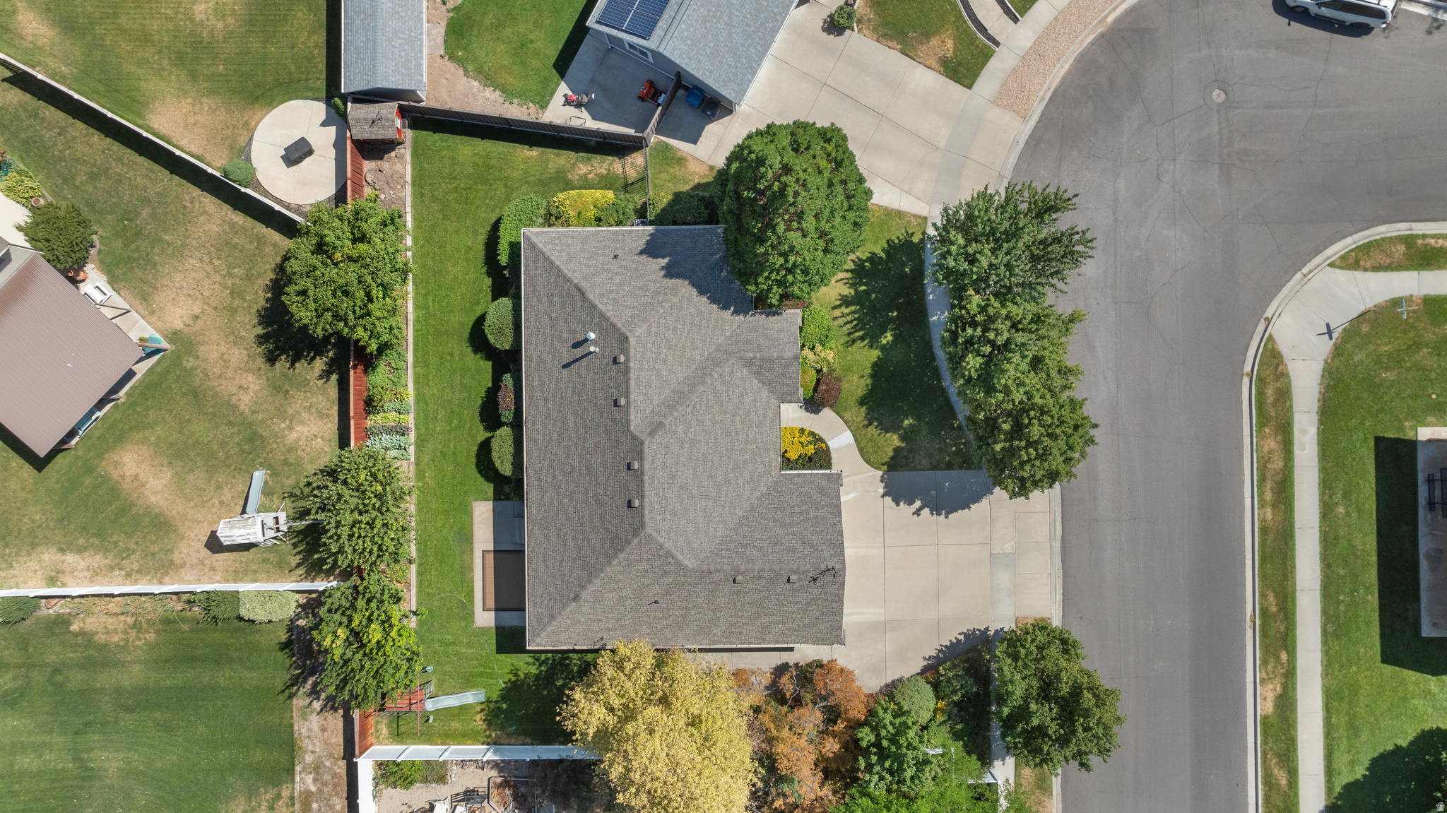 main property photo 46