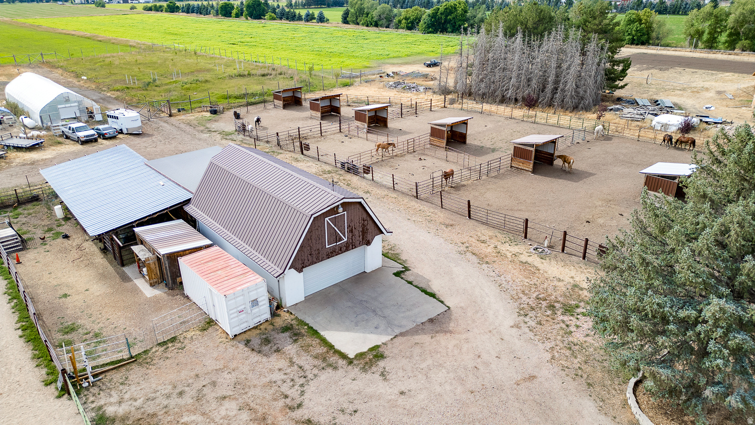 main property photo 67