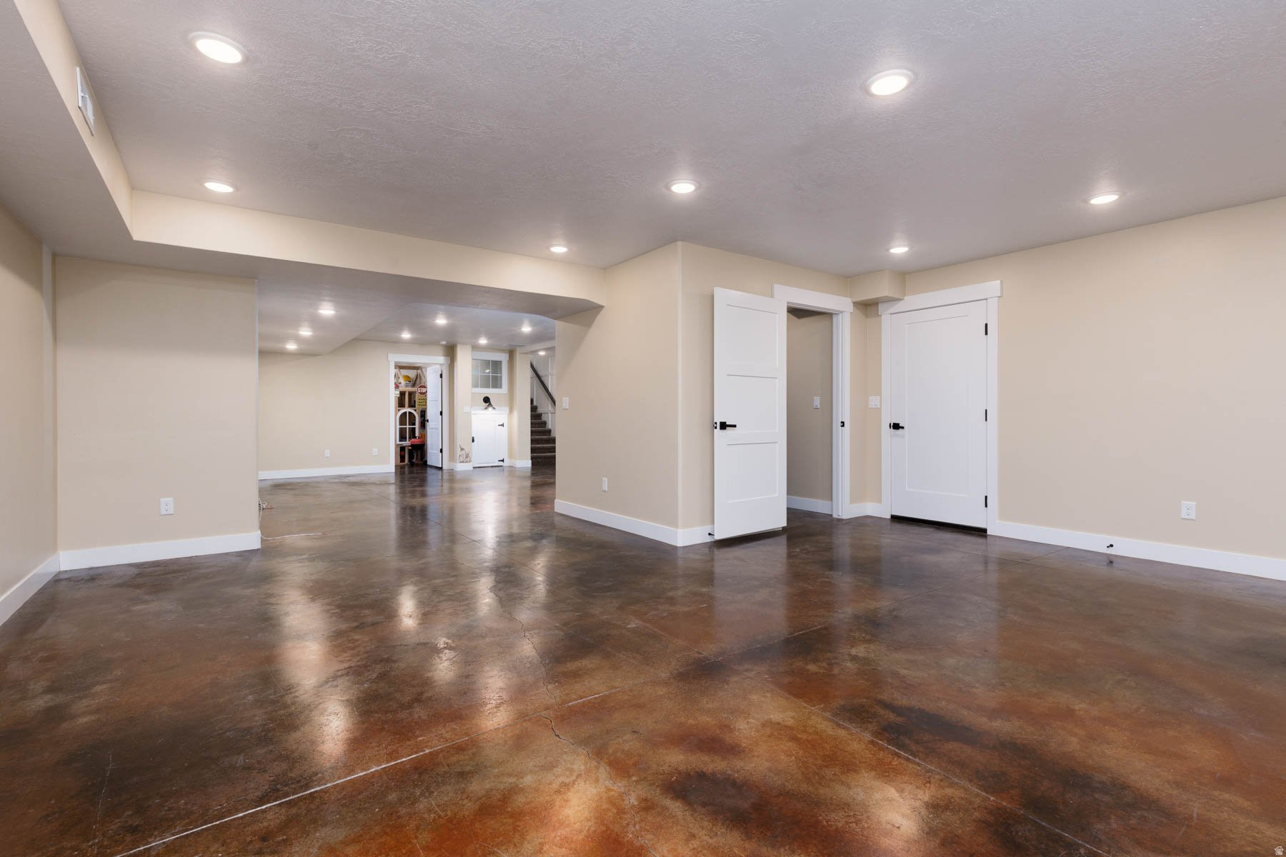 main property photo 57