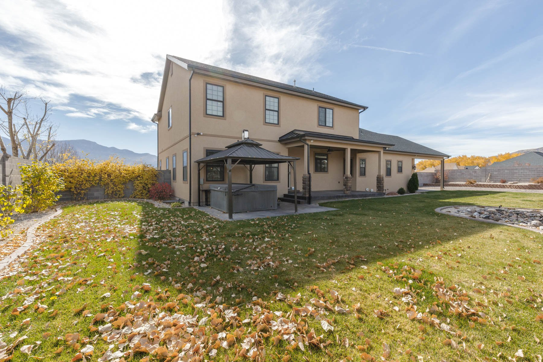 main property photo 70