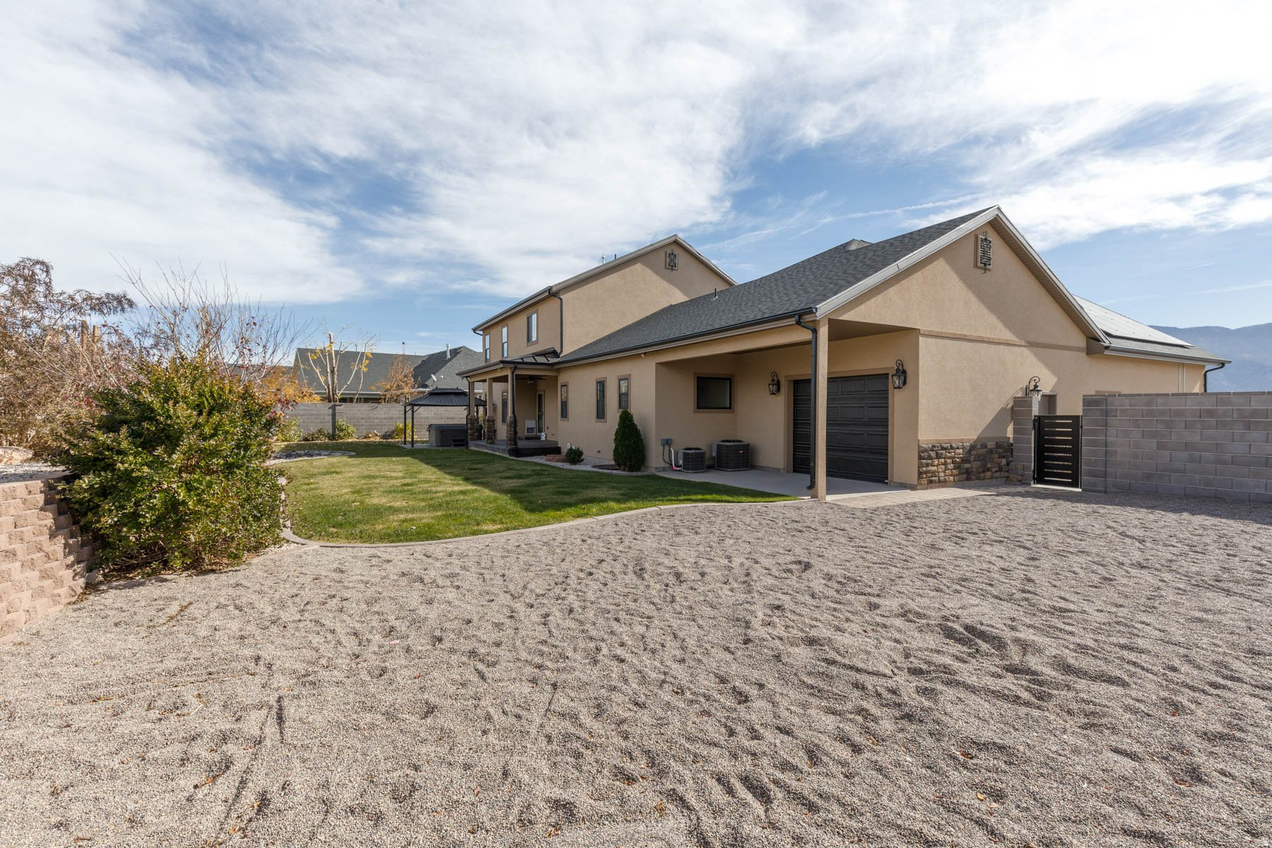 main property photo 72