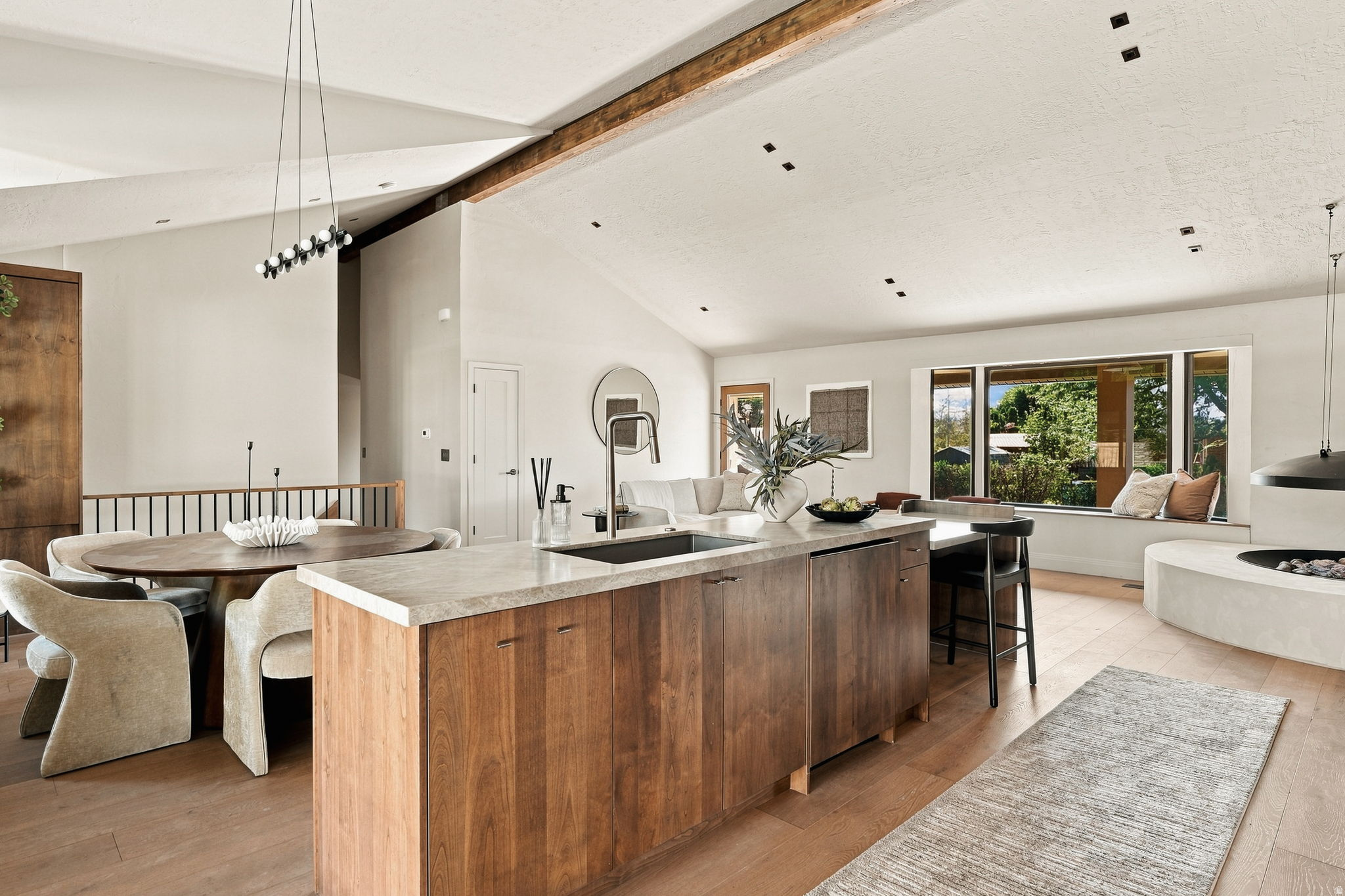 main property photo 76