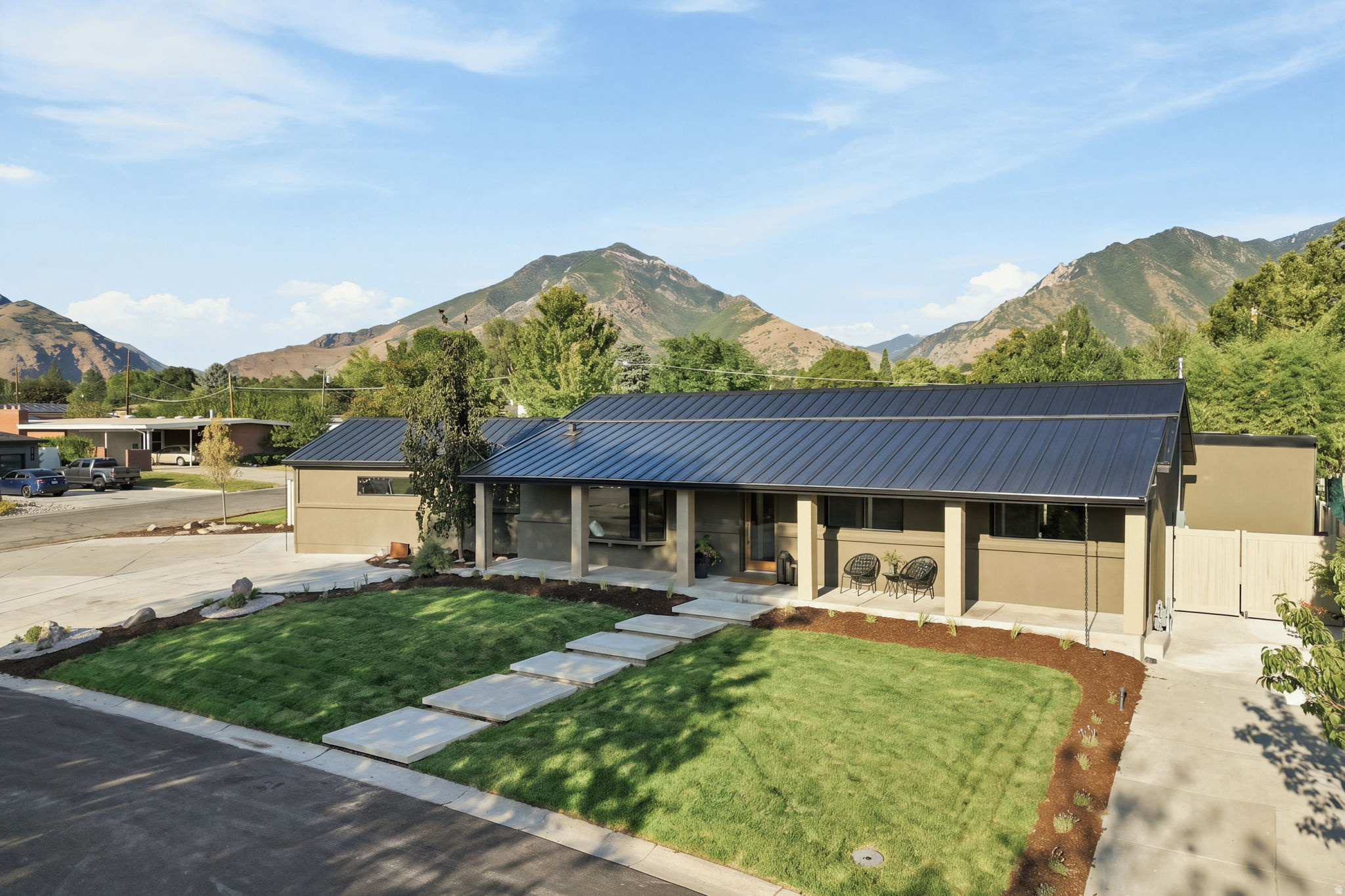 main property photo 88