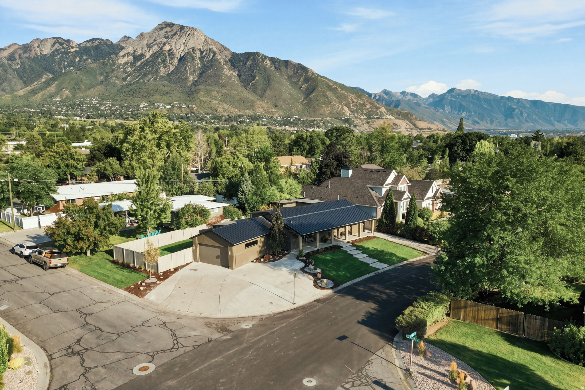 main property photo 89