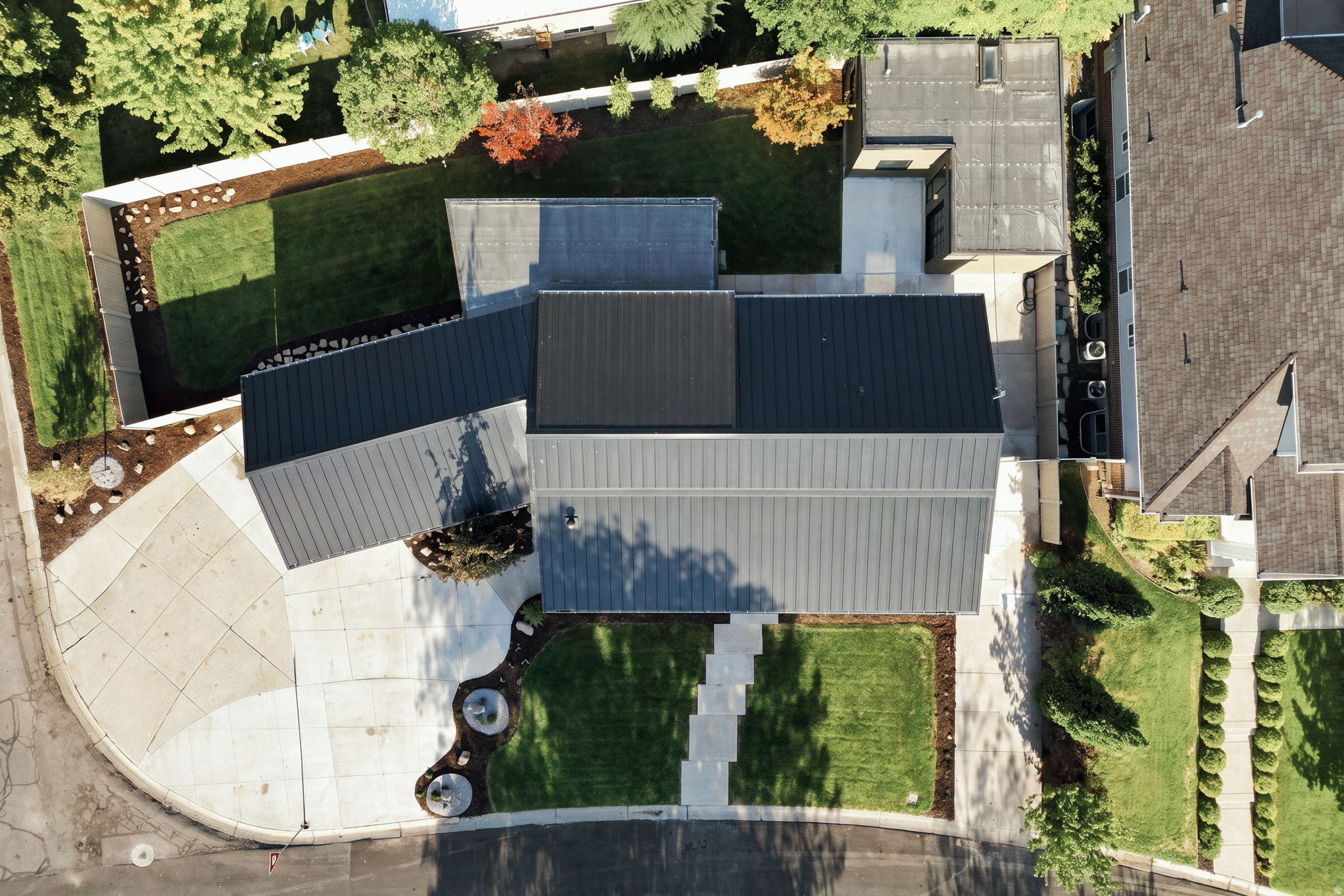 main property photo 90