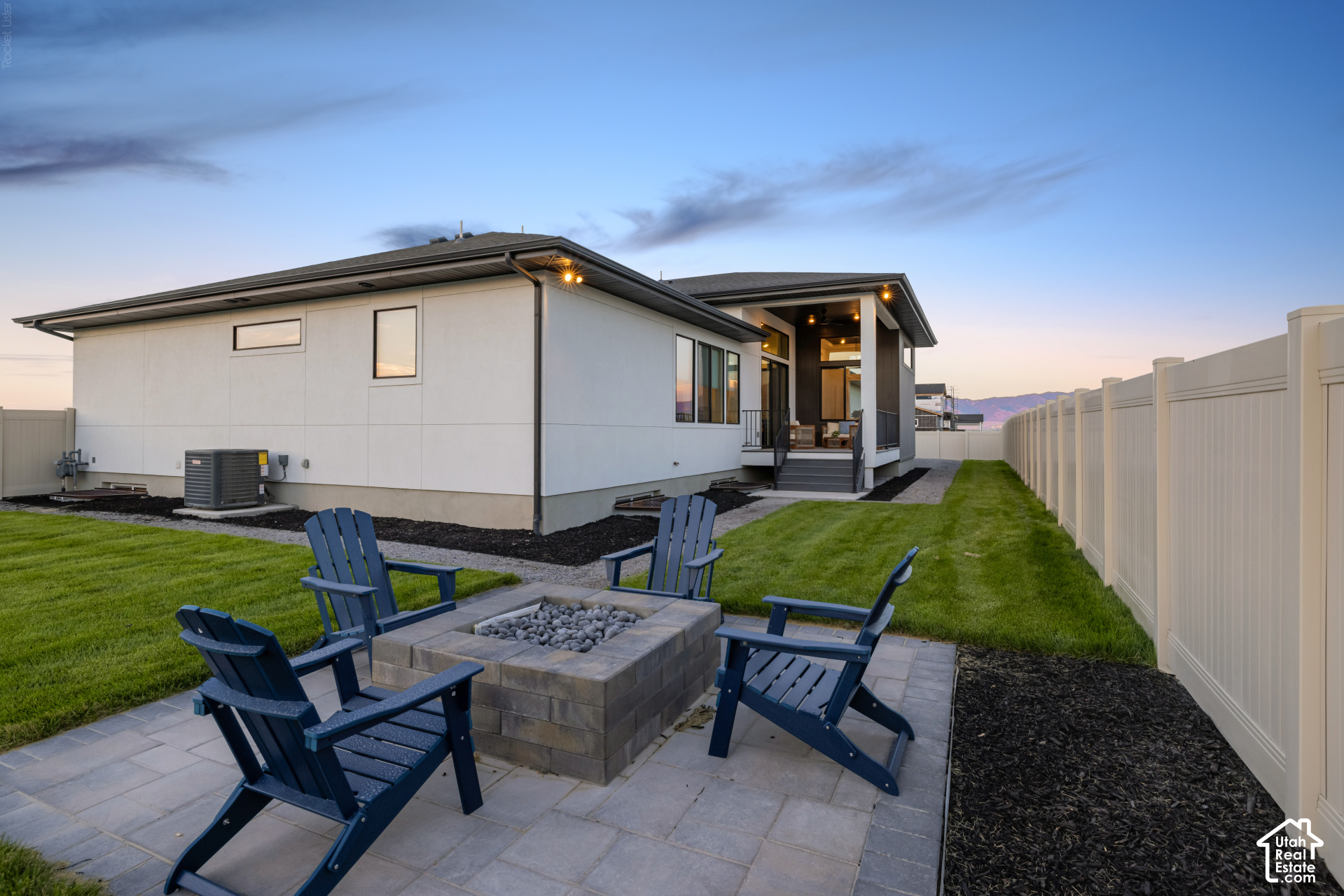 main property photo 45