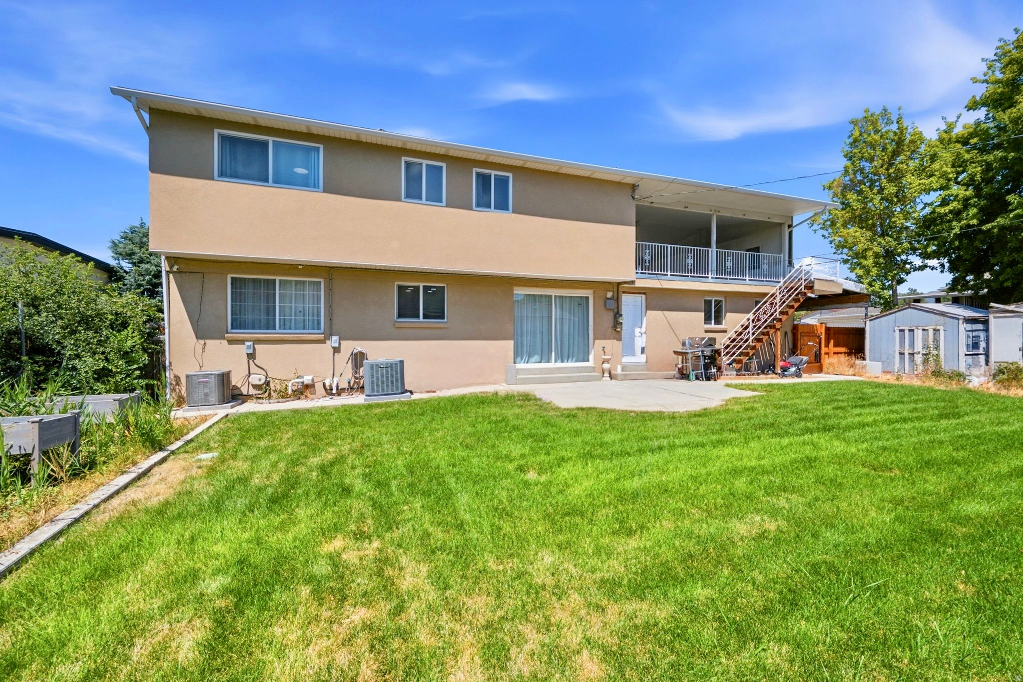 main property photo 43