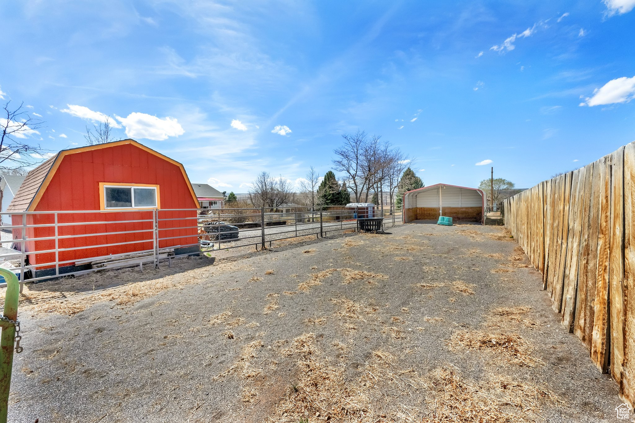 main property photo 22