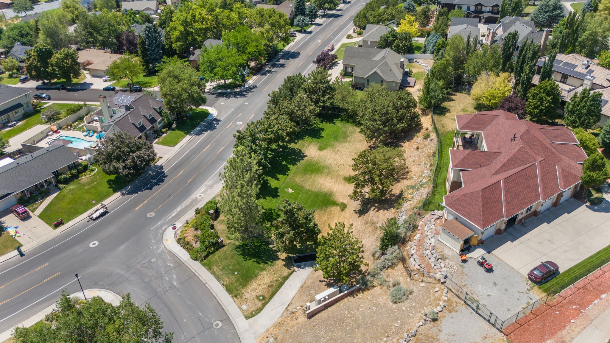 main property photo 52