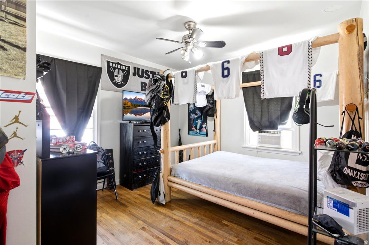 main property photo 14