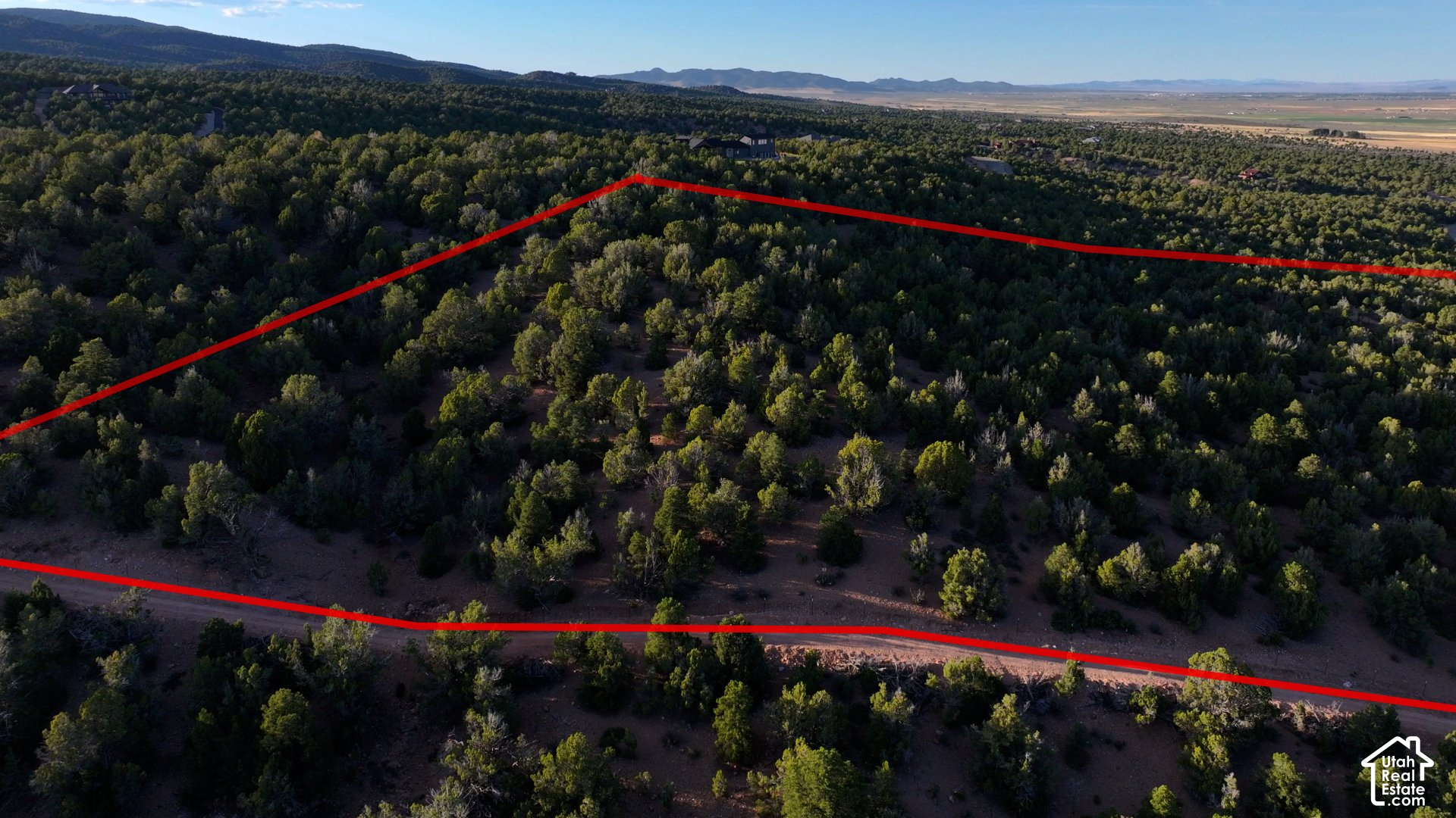 main property photo 9