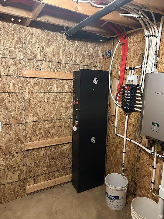 main property photo 16