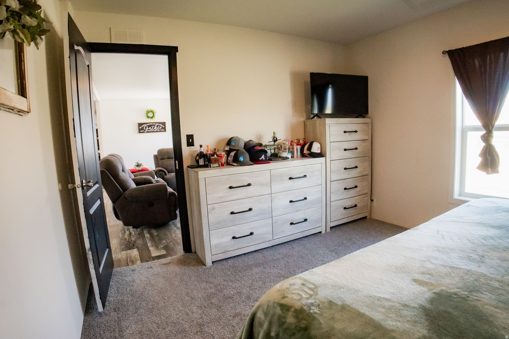 main property photo 59