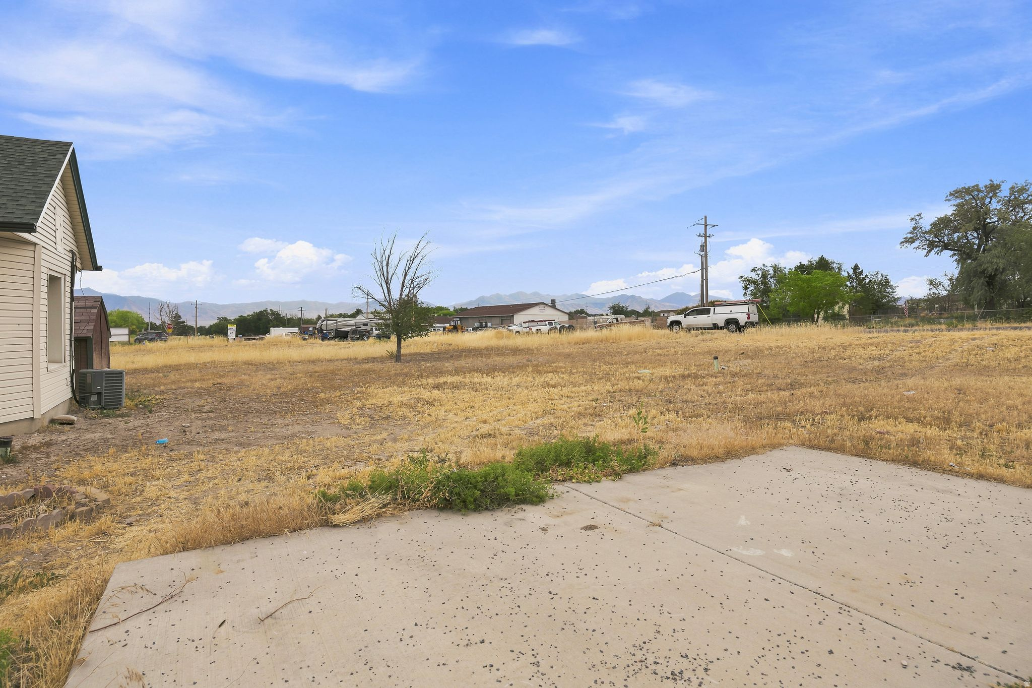 main property photo 24
