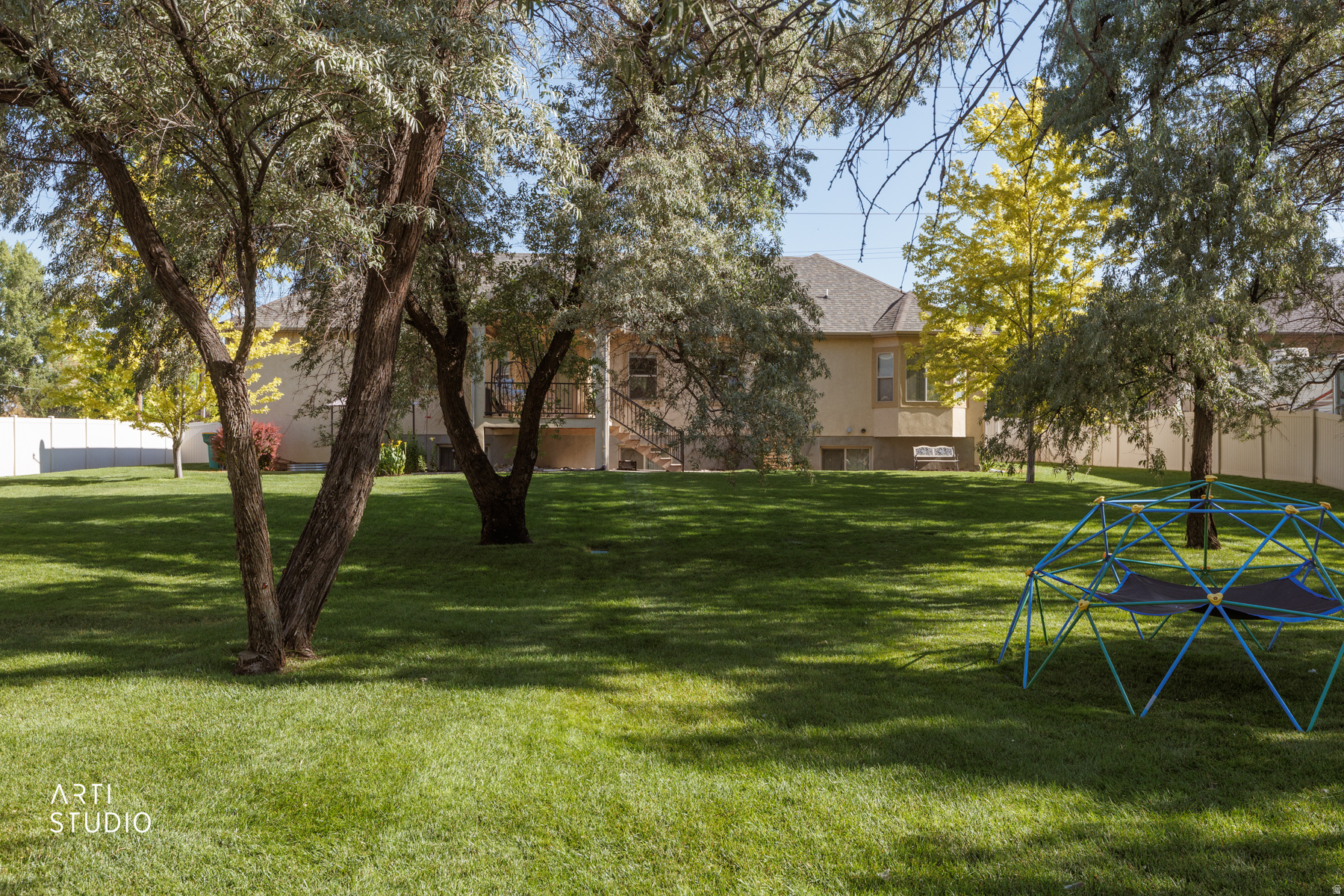 main property photo 35