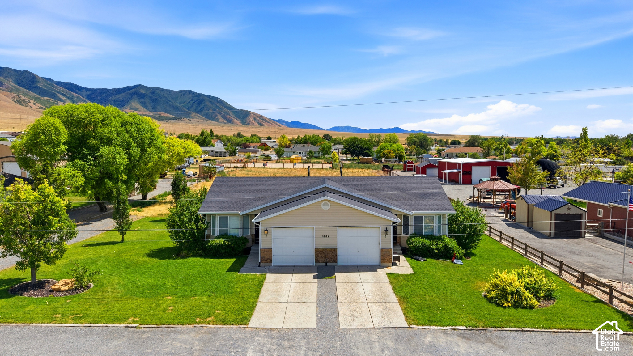 main property photo 33