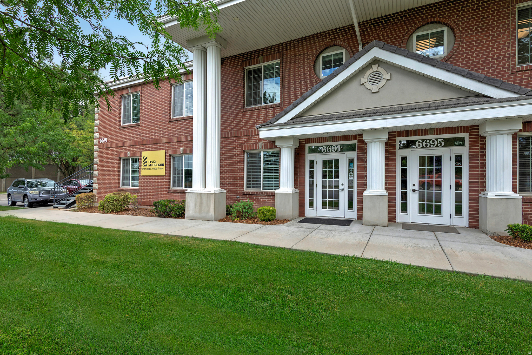 main property photo 29