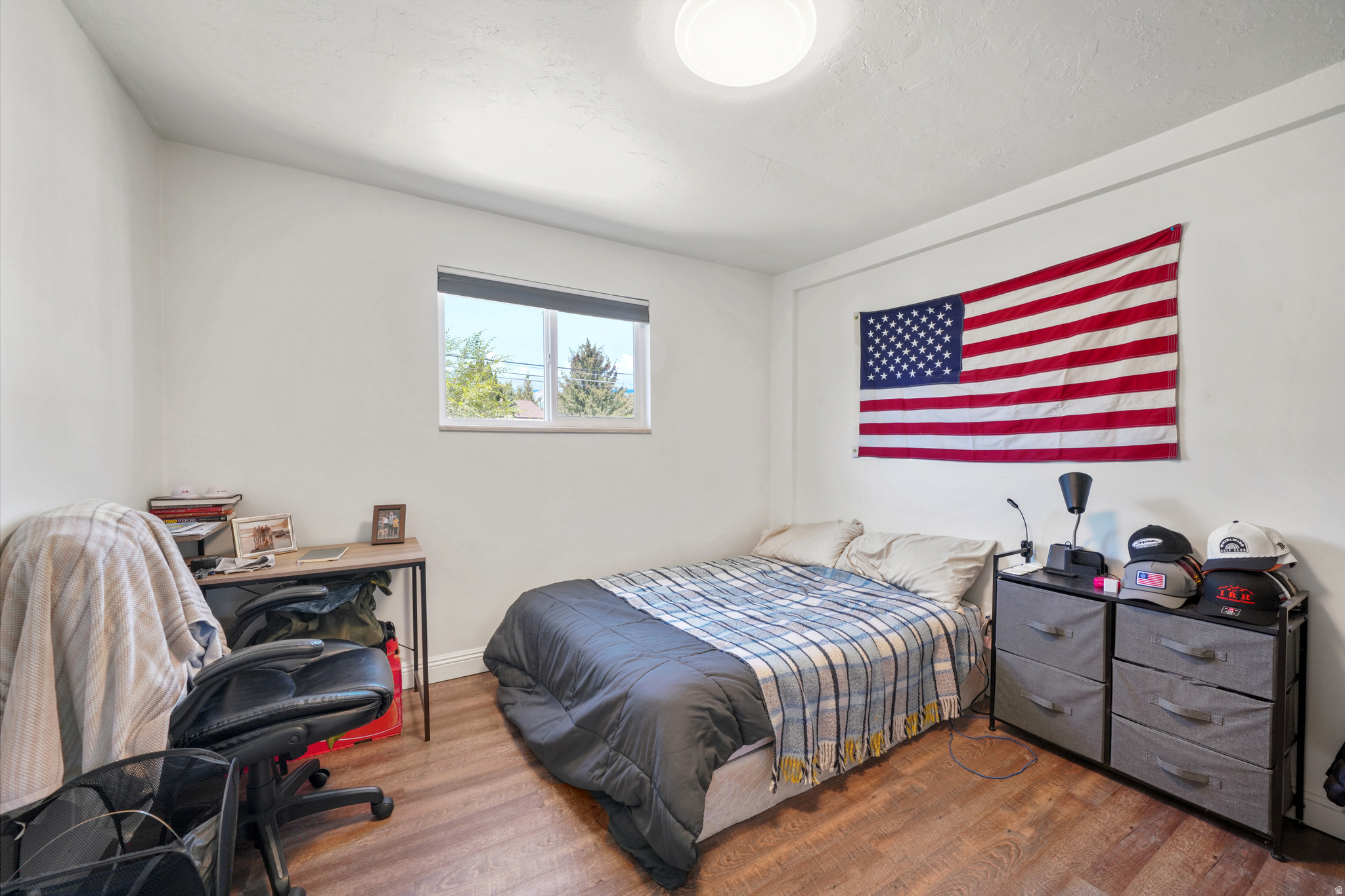 main property photo 6