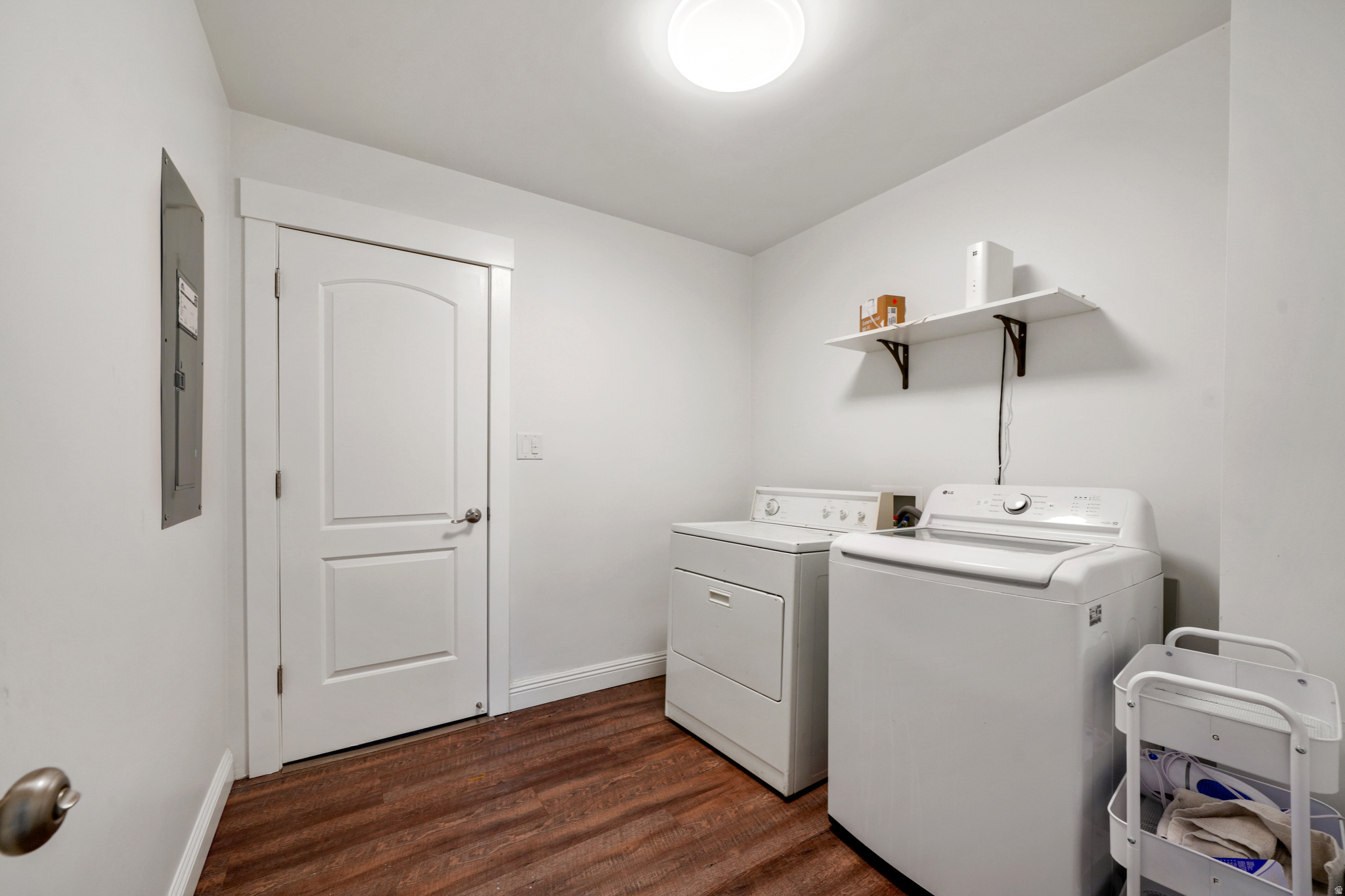 main property photo 7