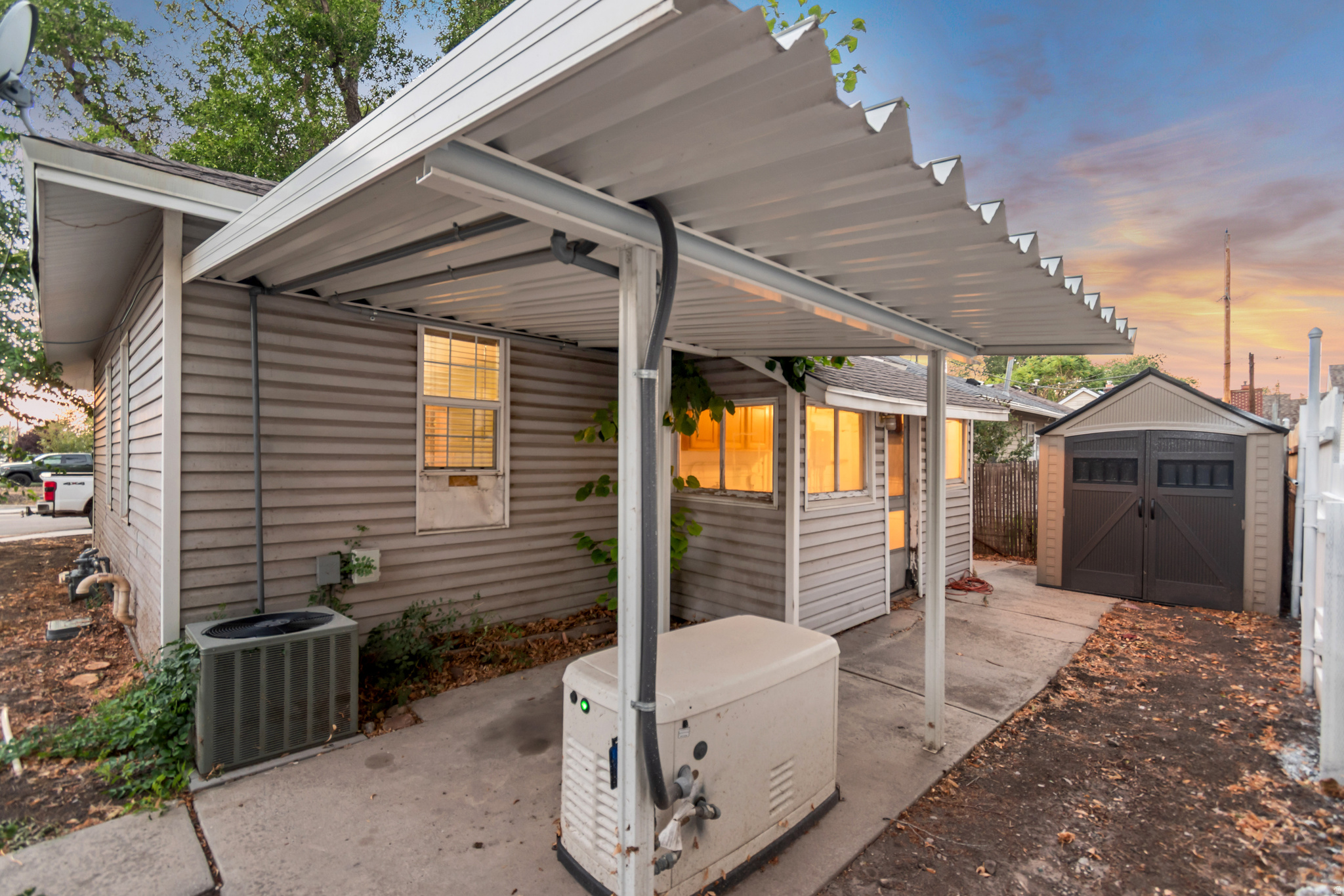 main property photo 12