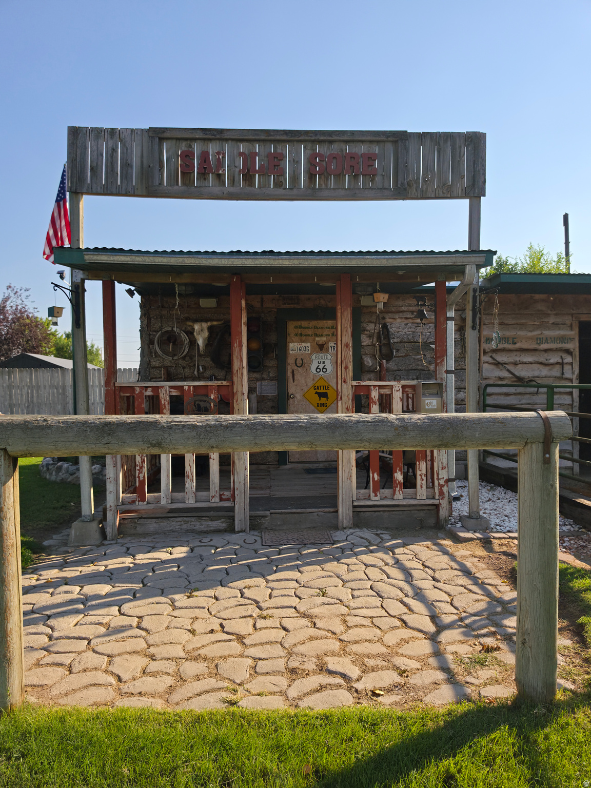 main property photo 18