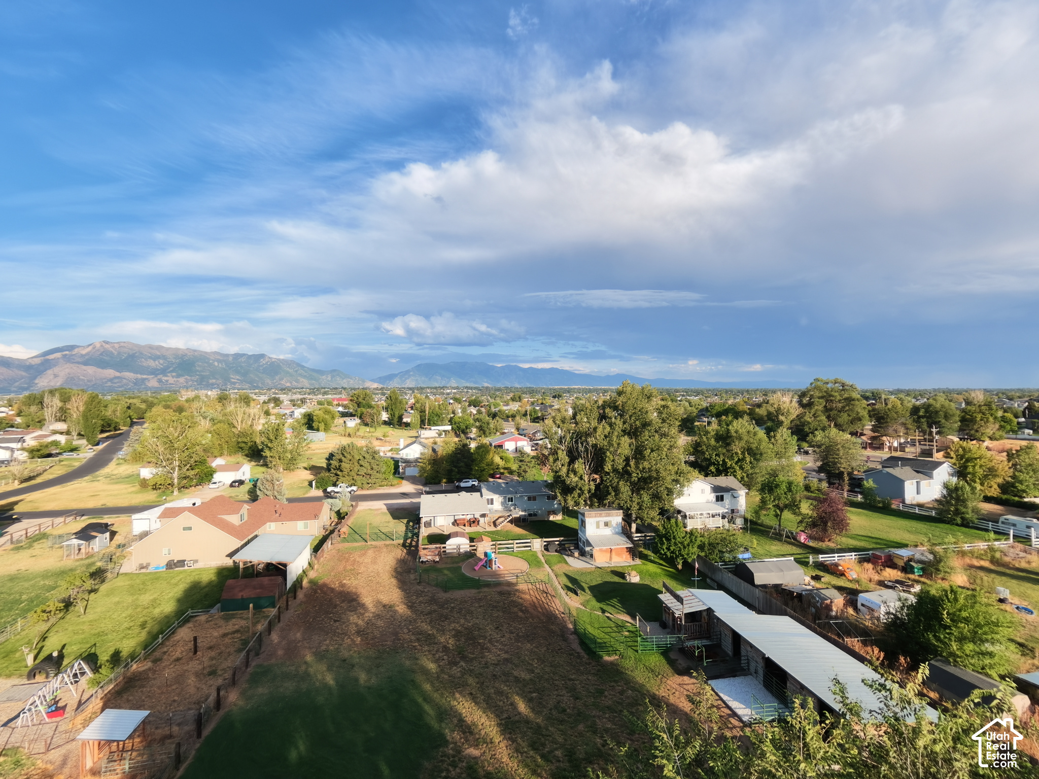 main property photo 30