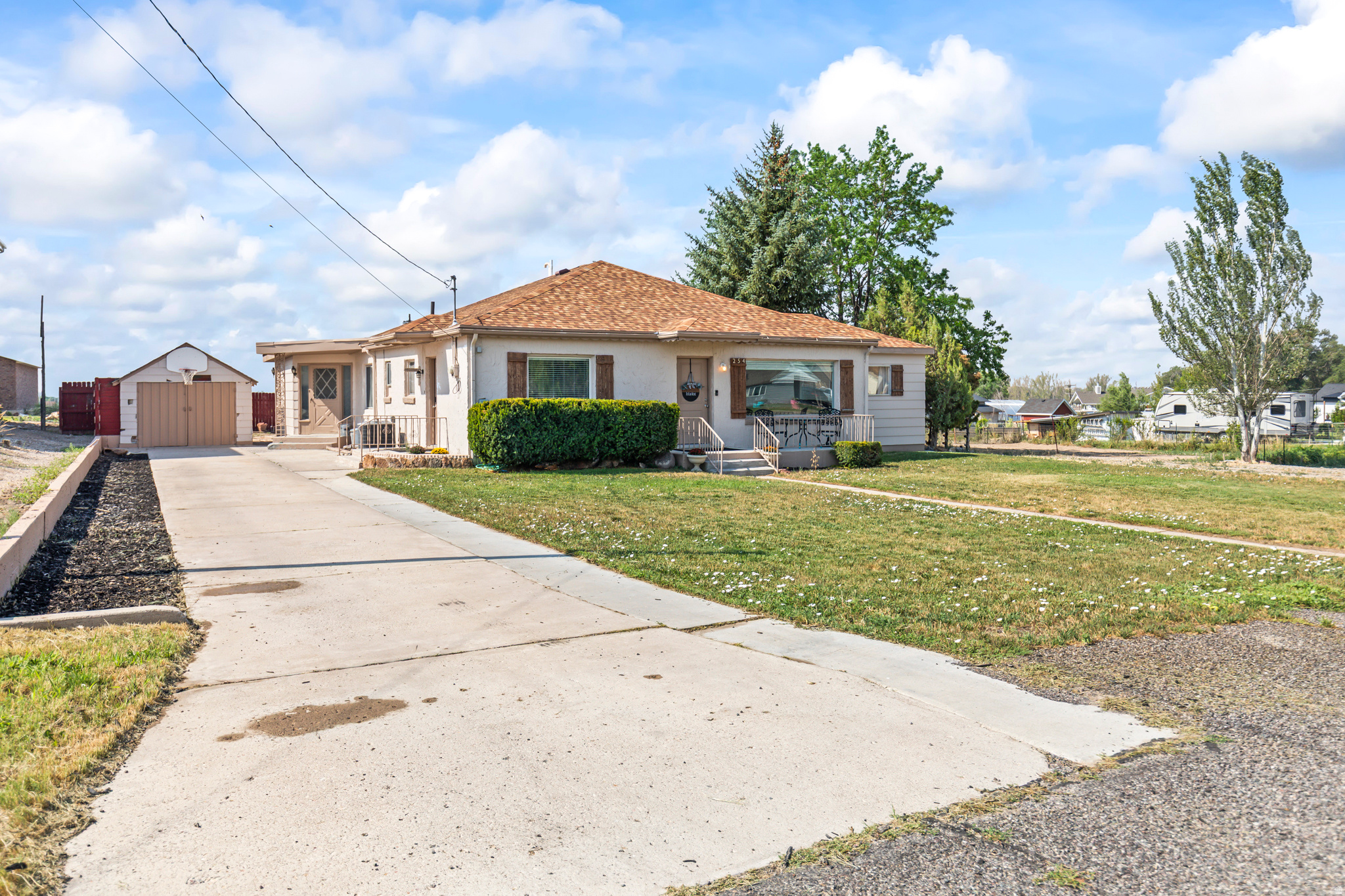 main property photo 53
