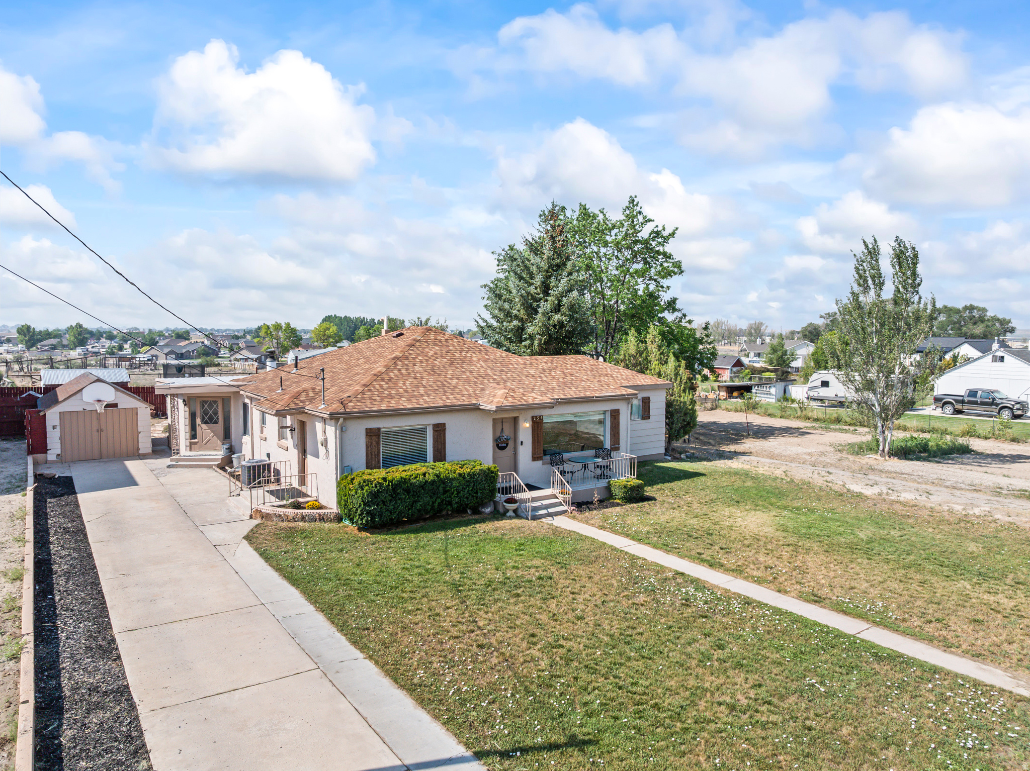 main property photo 60