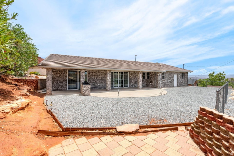 main property photo 48