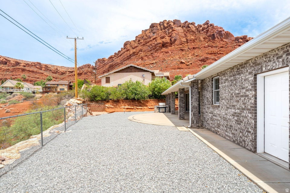 main property photo 49