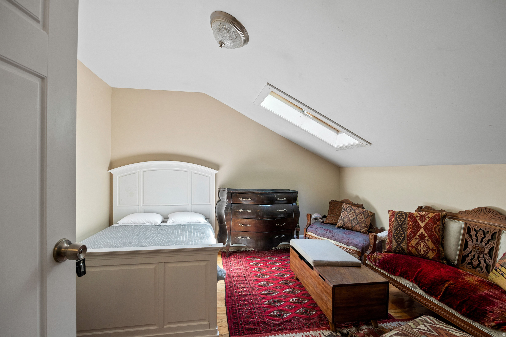 main property photo 37