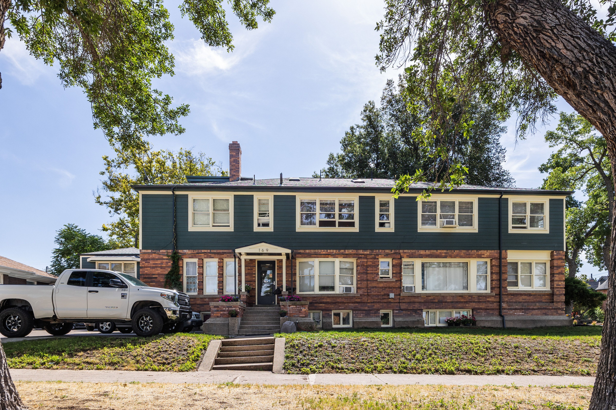 main property photo 51