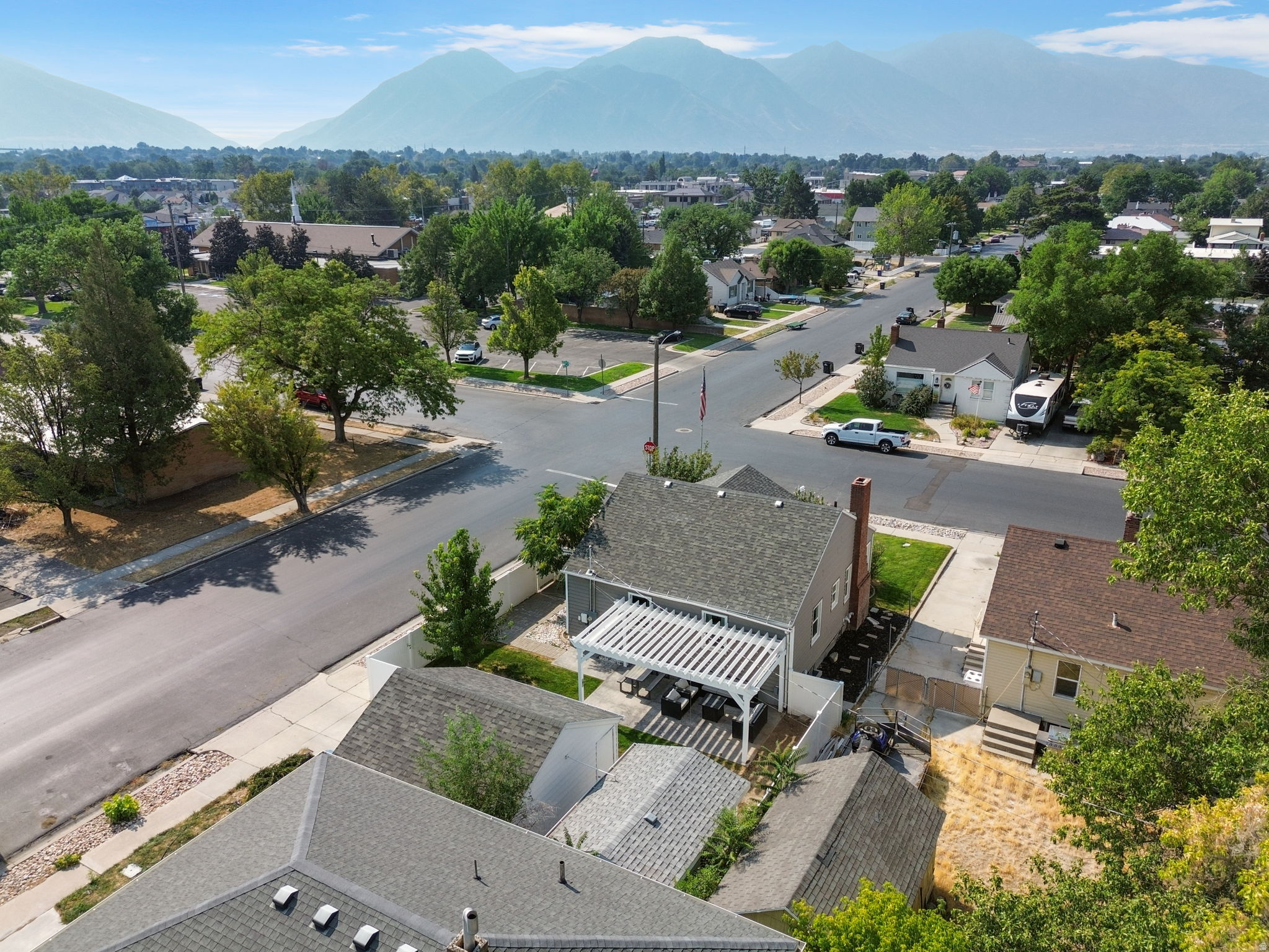 main property photo 29