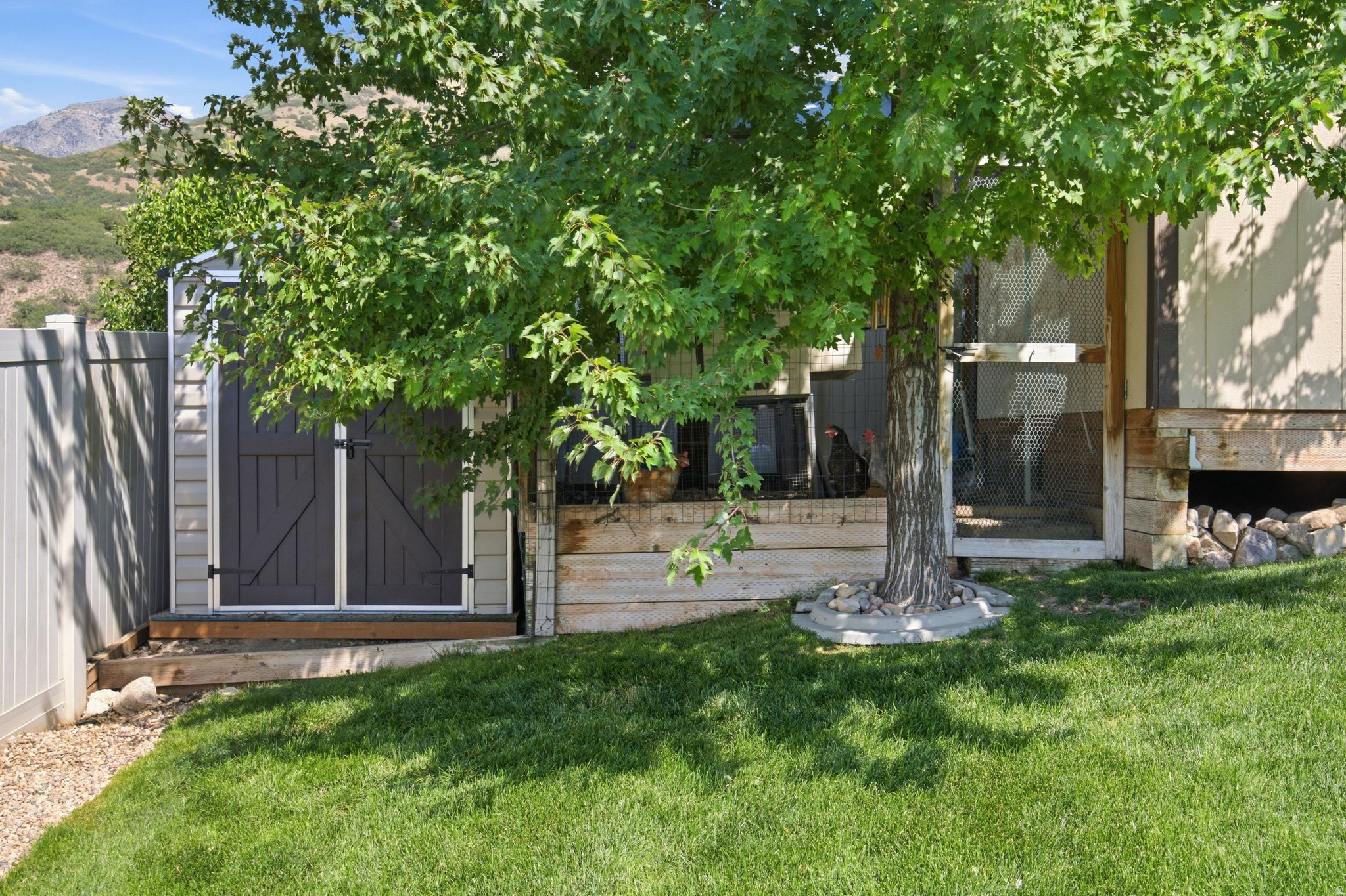 main property photo 60
