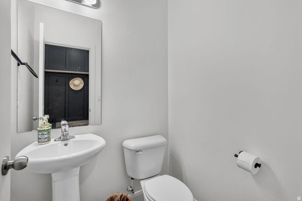 main property photo 12