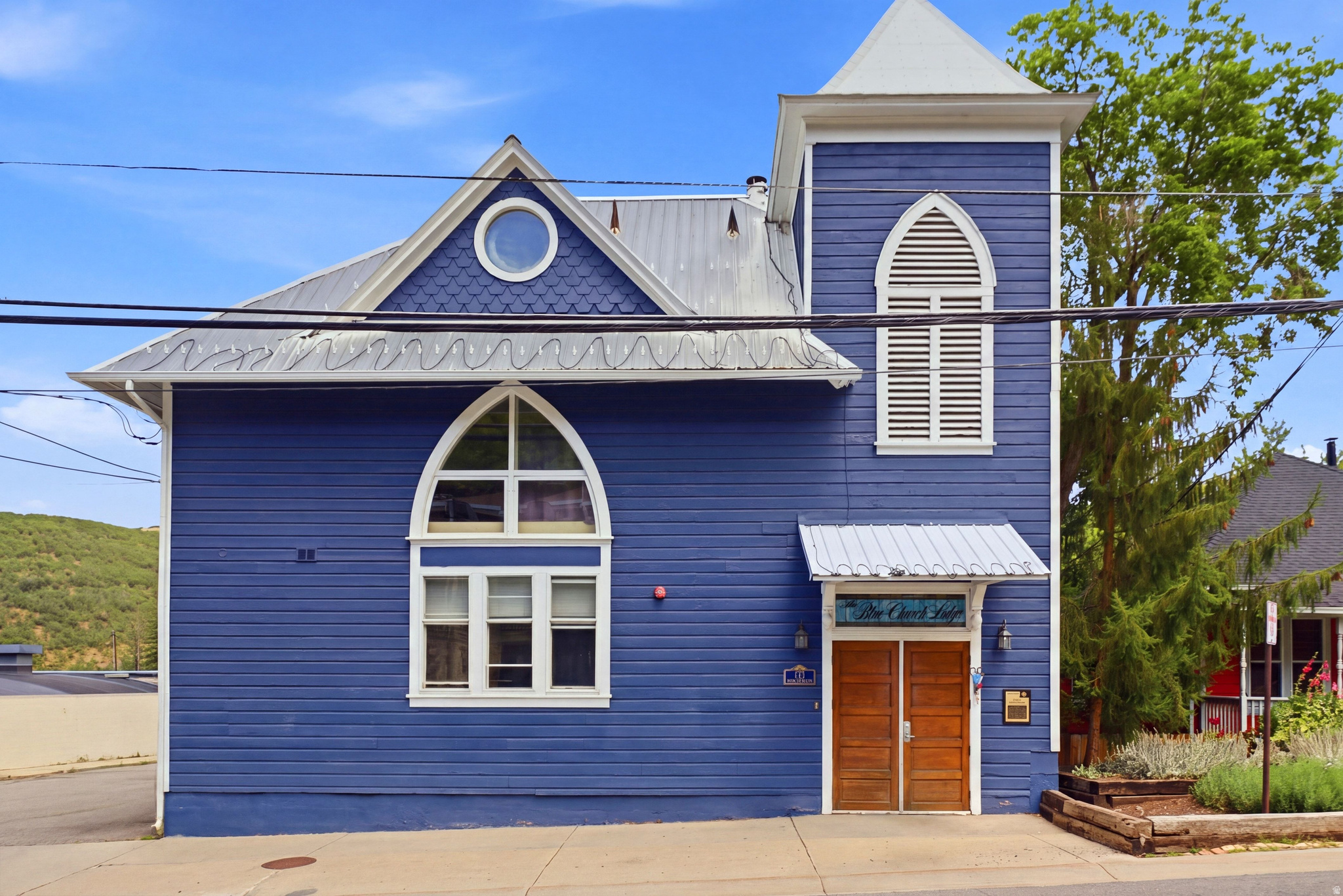 main property photo 39