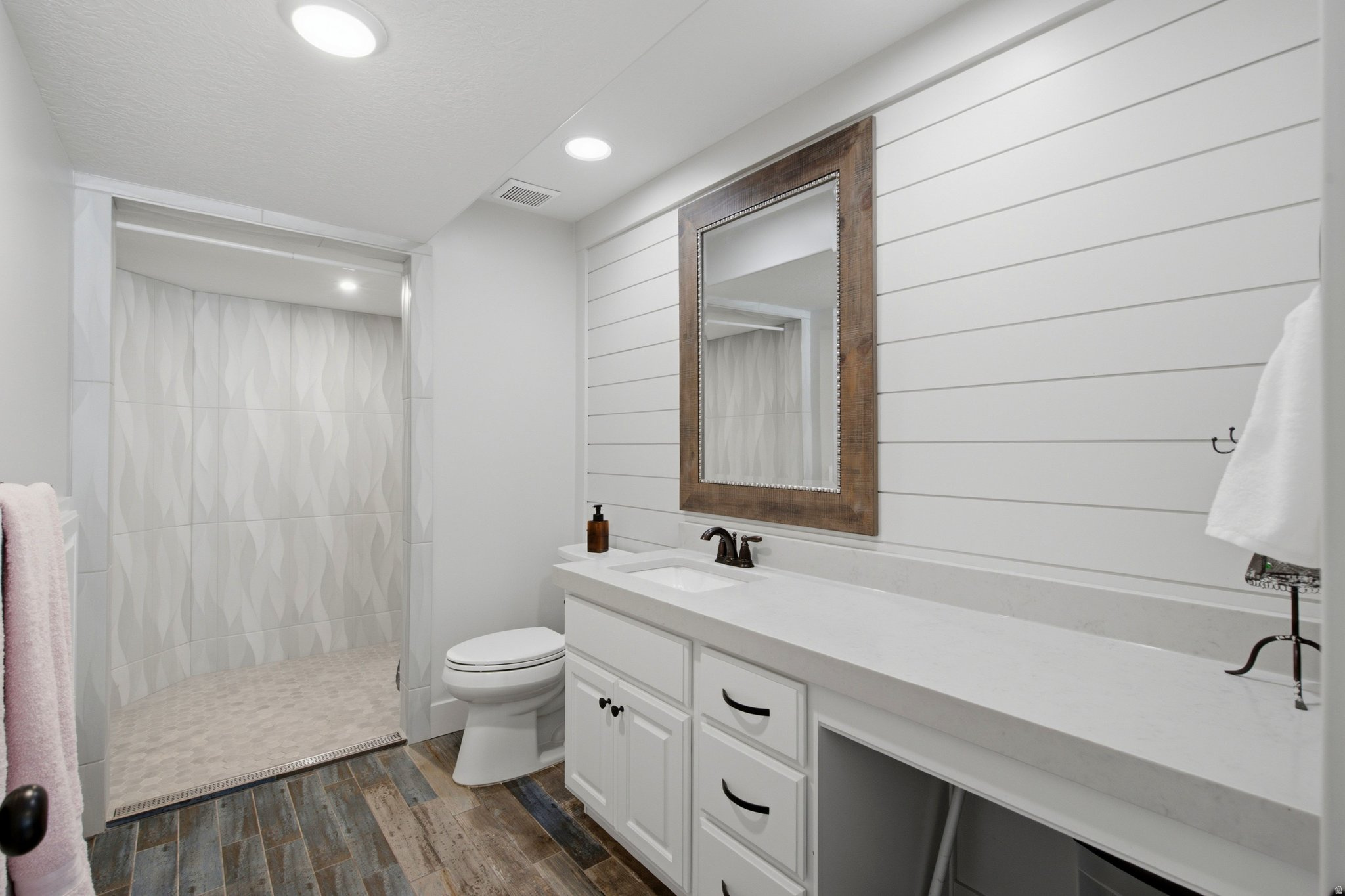 main property photo 71