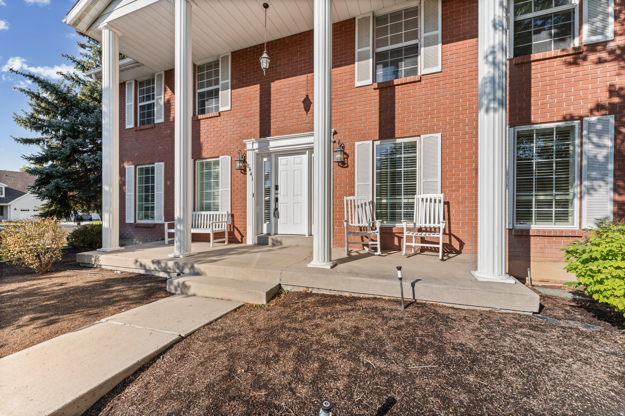 main property photo 41