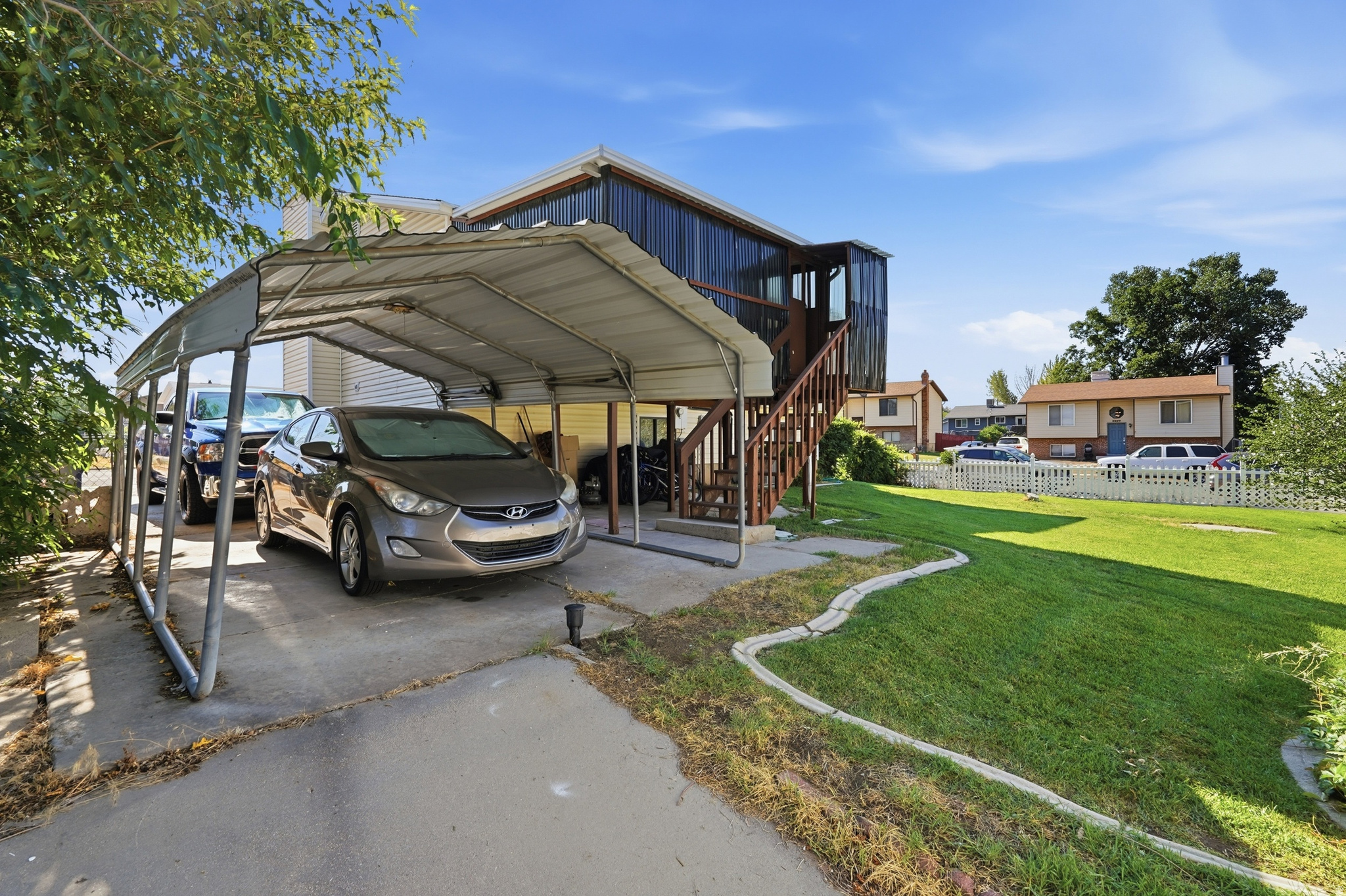 main property photo 24
