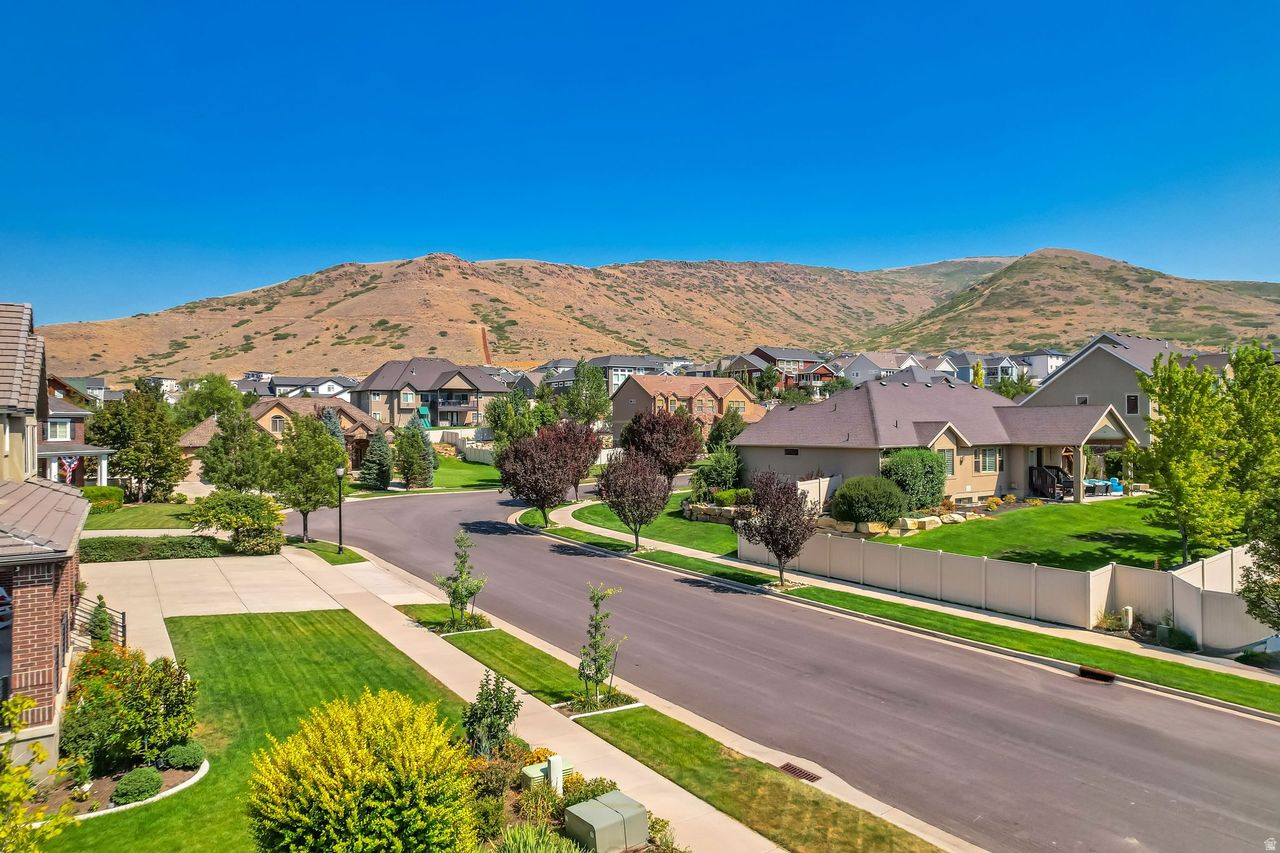 main property photo 64