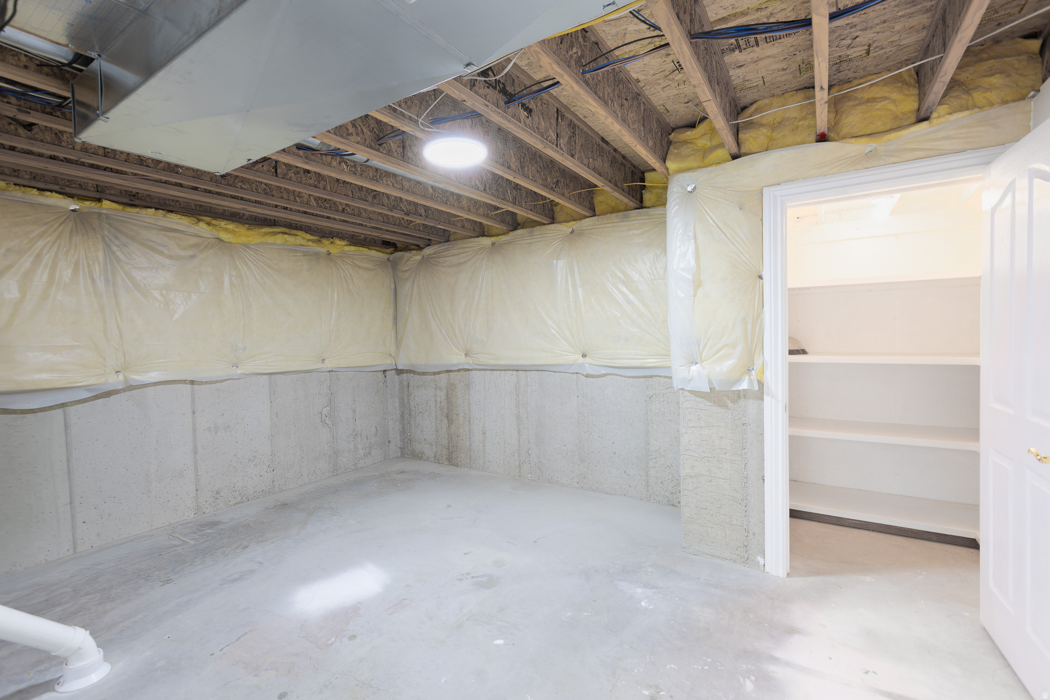 main property photo 57