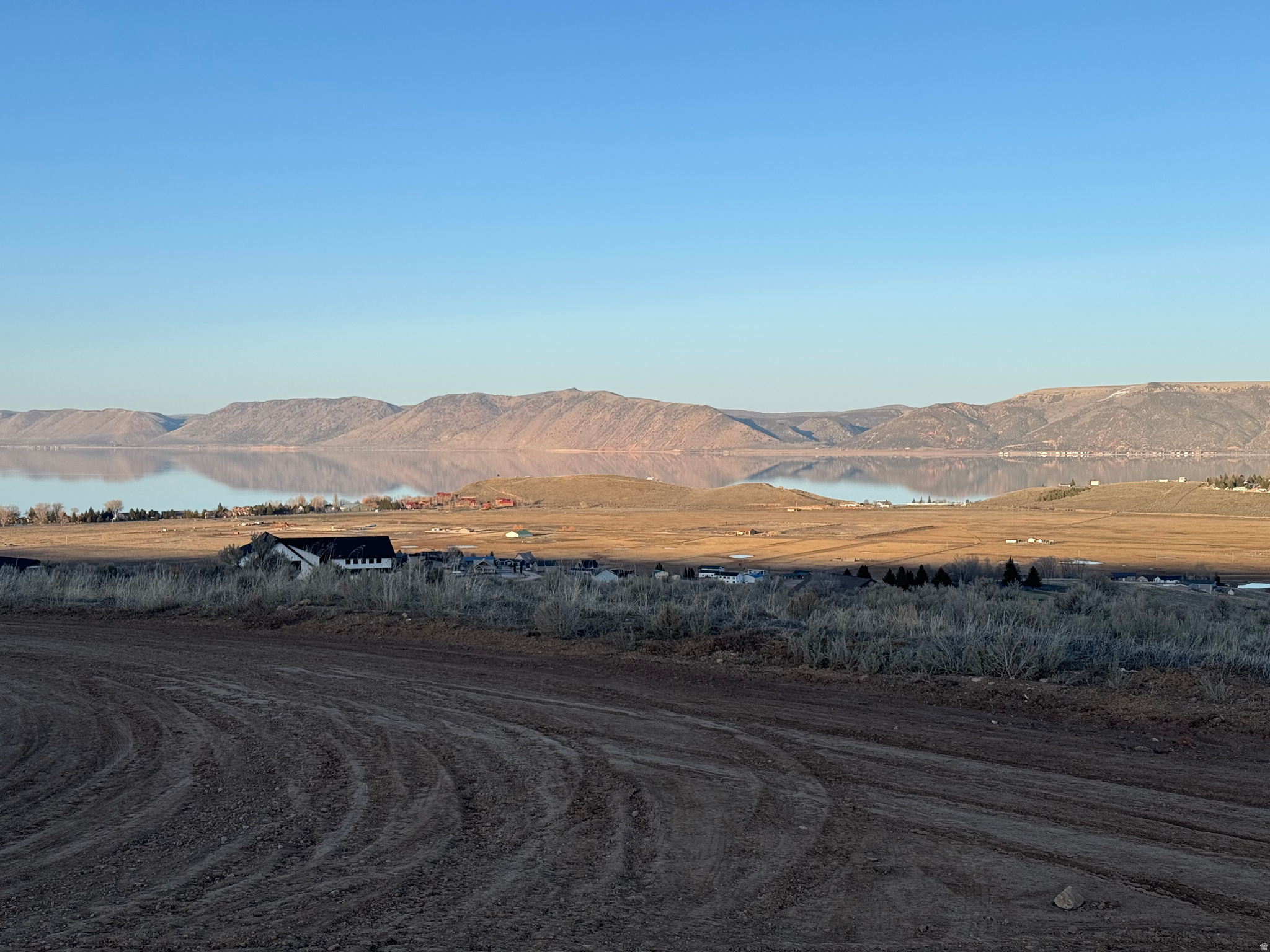 main property photo 3