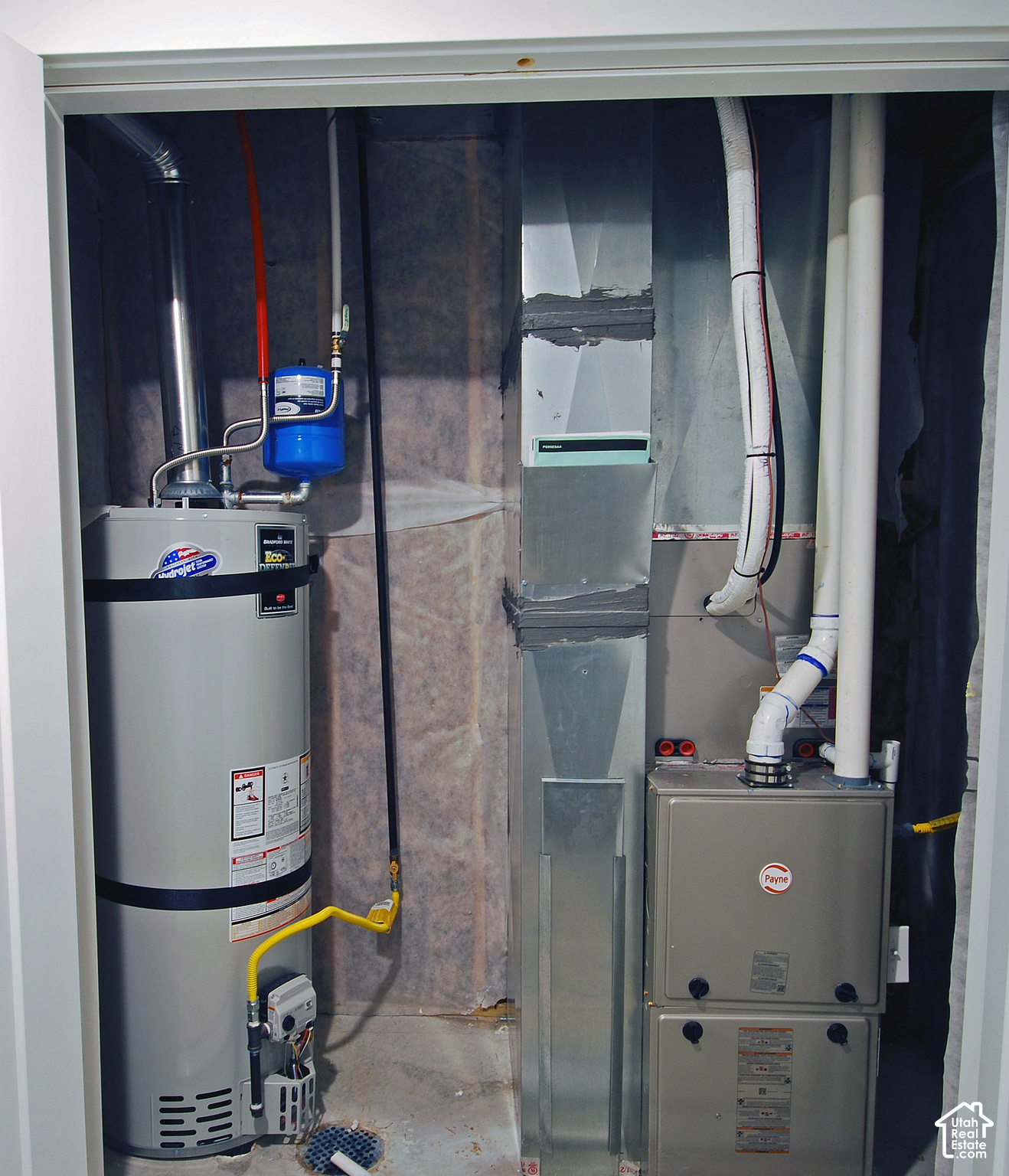 main property photo 29