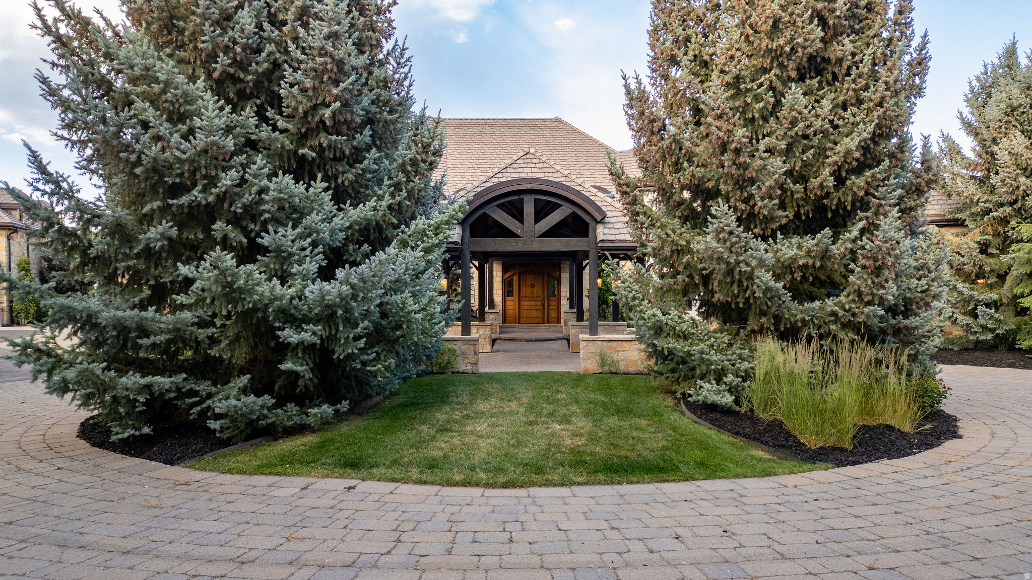 main property photo 110