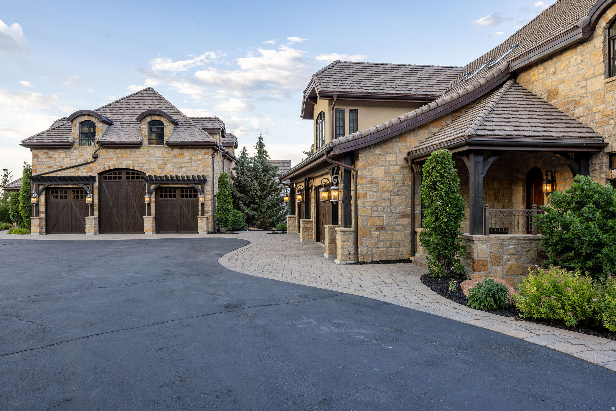 main property photo 114