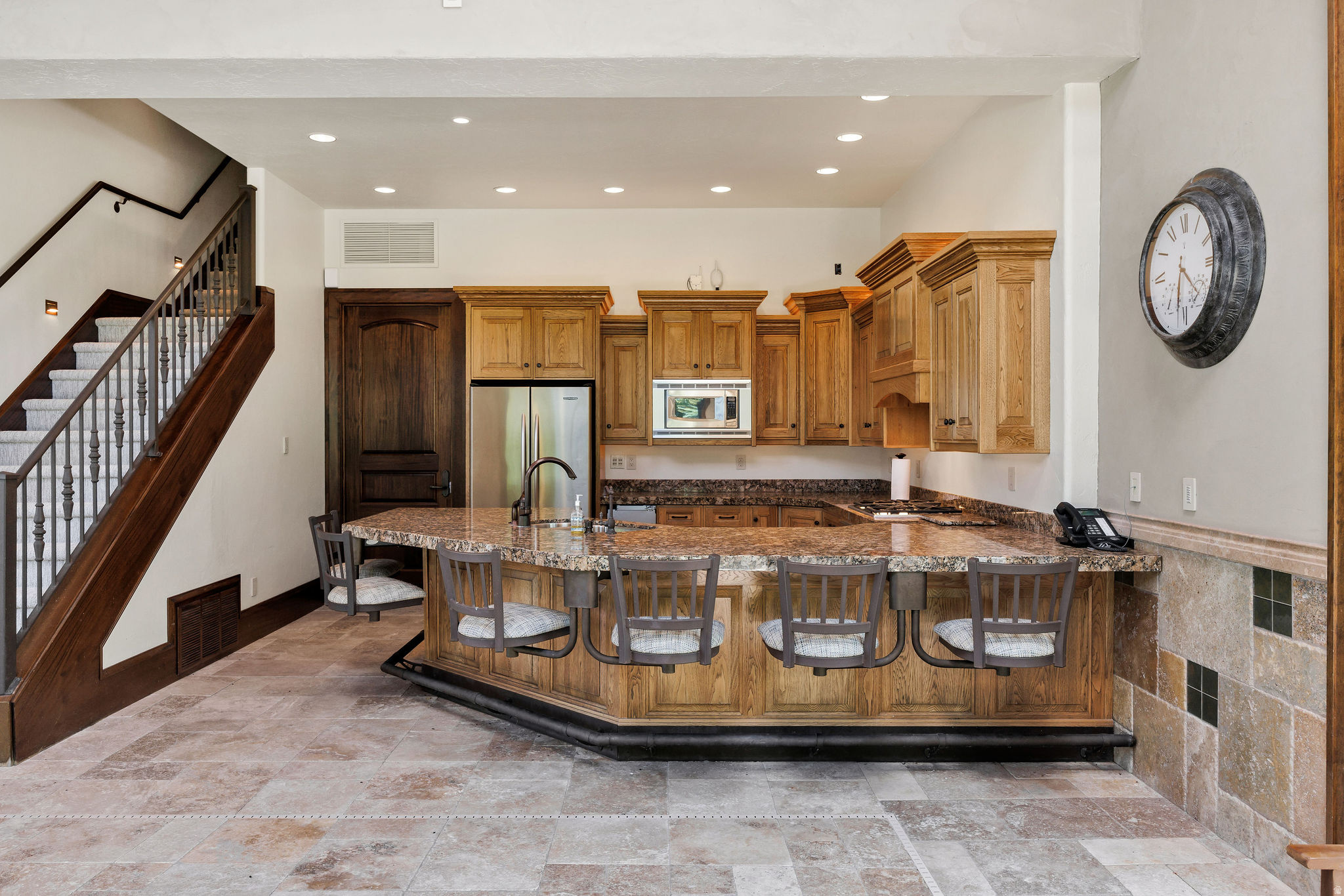 main property photo 74
